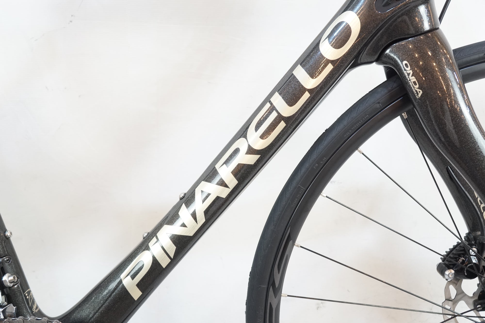 PINARELLO 「ピナレロ」 RAZHA DISK 105 2023年モデル ロードバイク / バイチャリ浦和ベース