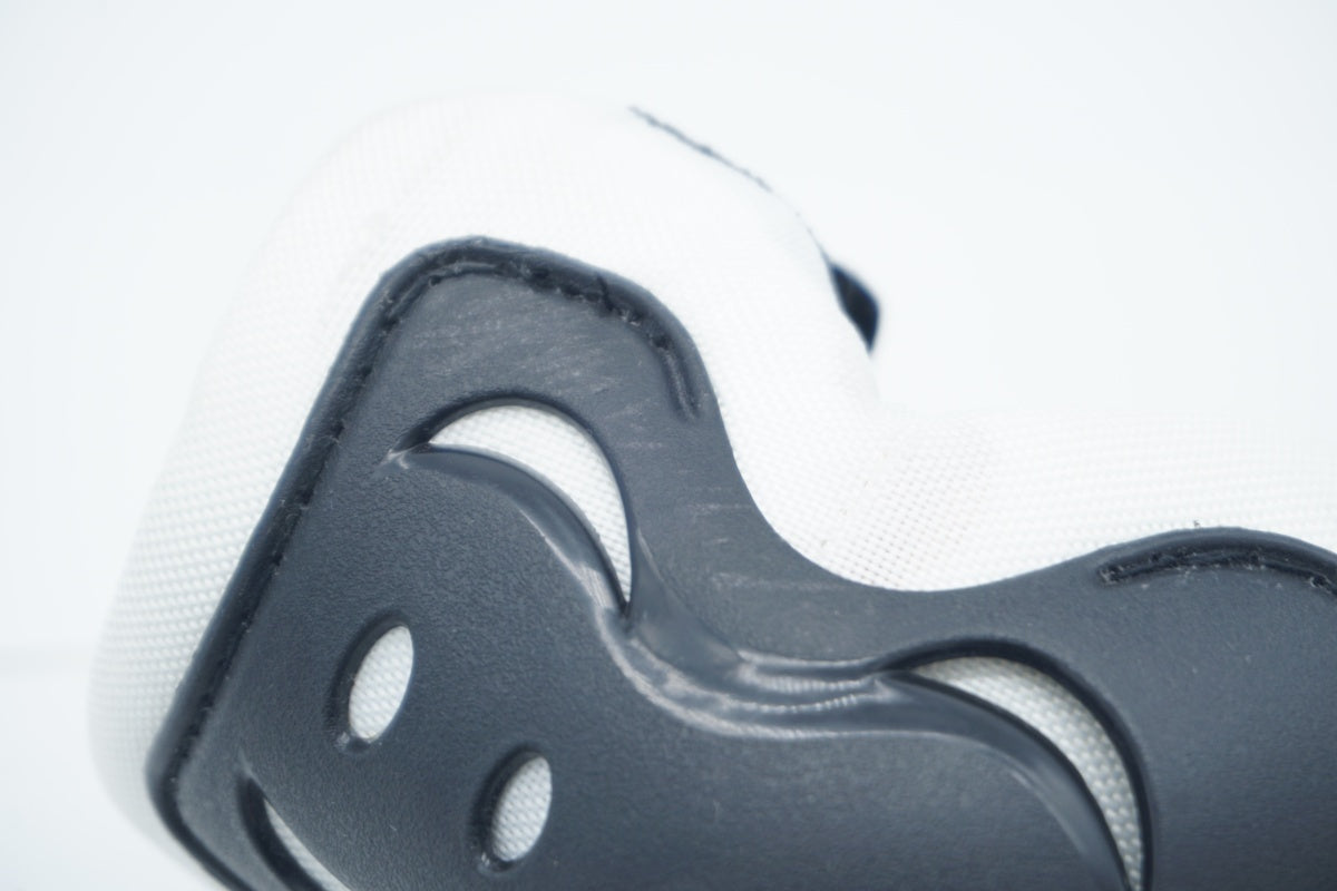 STRIDER 「ストライダー」 エルボ―＆ニーパッド プロテクター/ 滋賀大津店