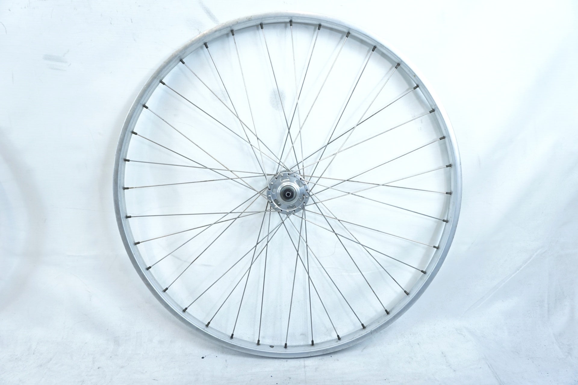 SHIMANO 「シマノ」 600 ハブ ARAYA リム ボスフリー 5S ホイール