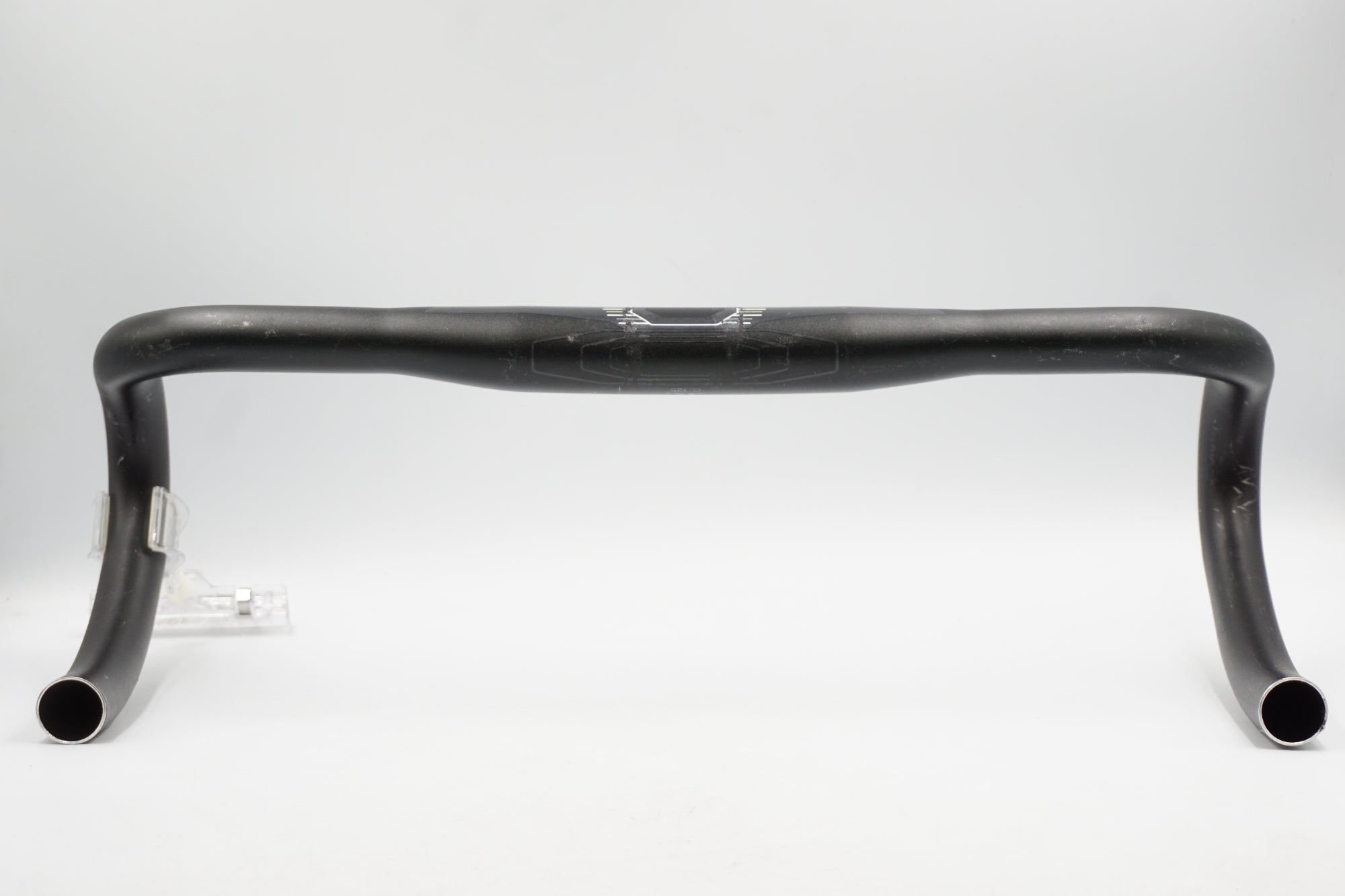 GIANT 「ジャイアント」 CONTACT Φ31.8 420mm ハンドル / 奈良店