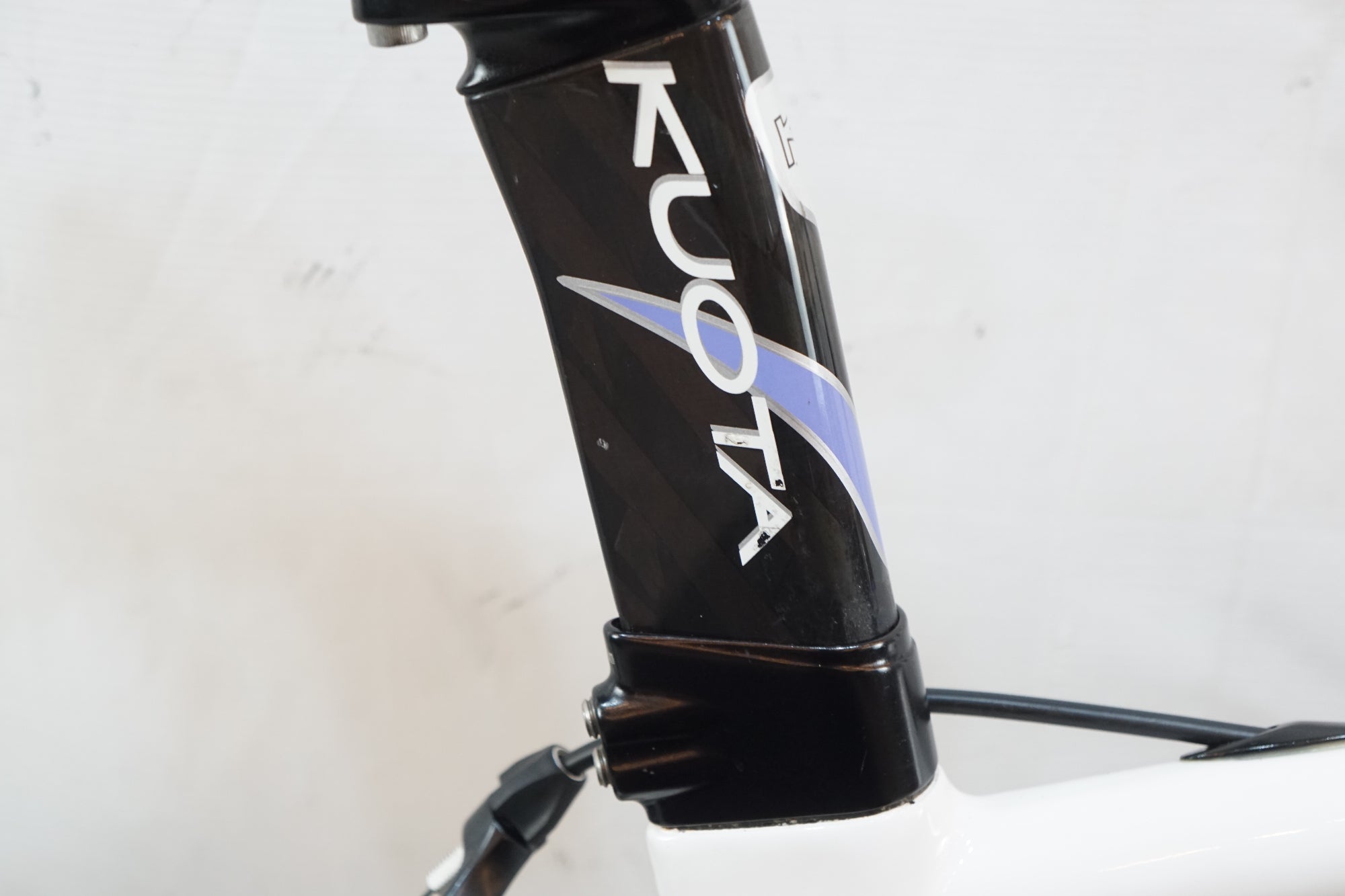 KUOTA 「クオータ」 KHARMA GLAM 2013年モデル ロードバイク / バイチャリ浦和ベース