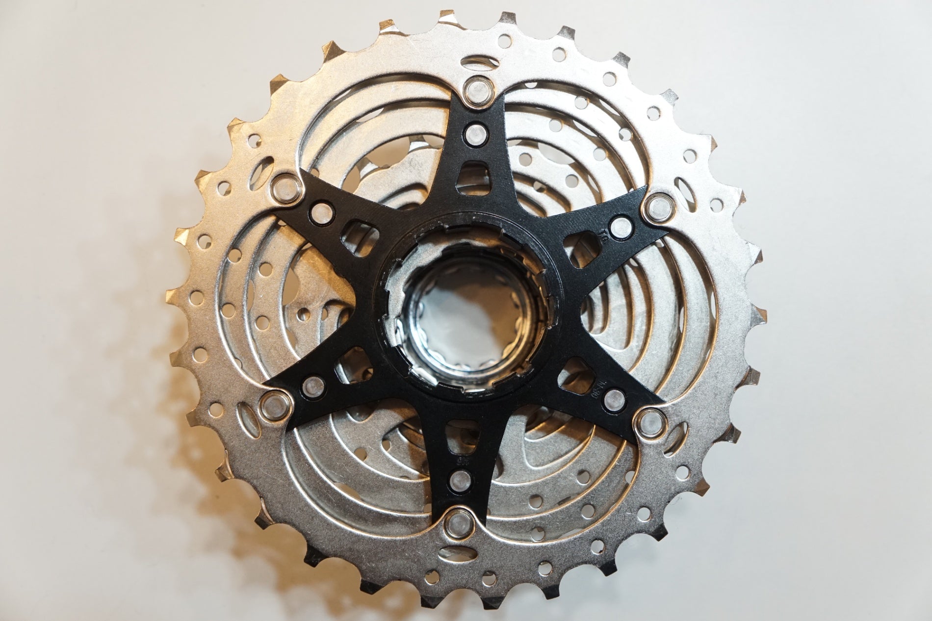 SHIMANO 「シマノ」 105 CS-R7000 11-30T スプロケット / バイチャリ浦和ベース