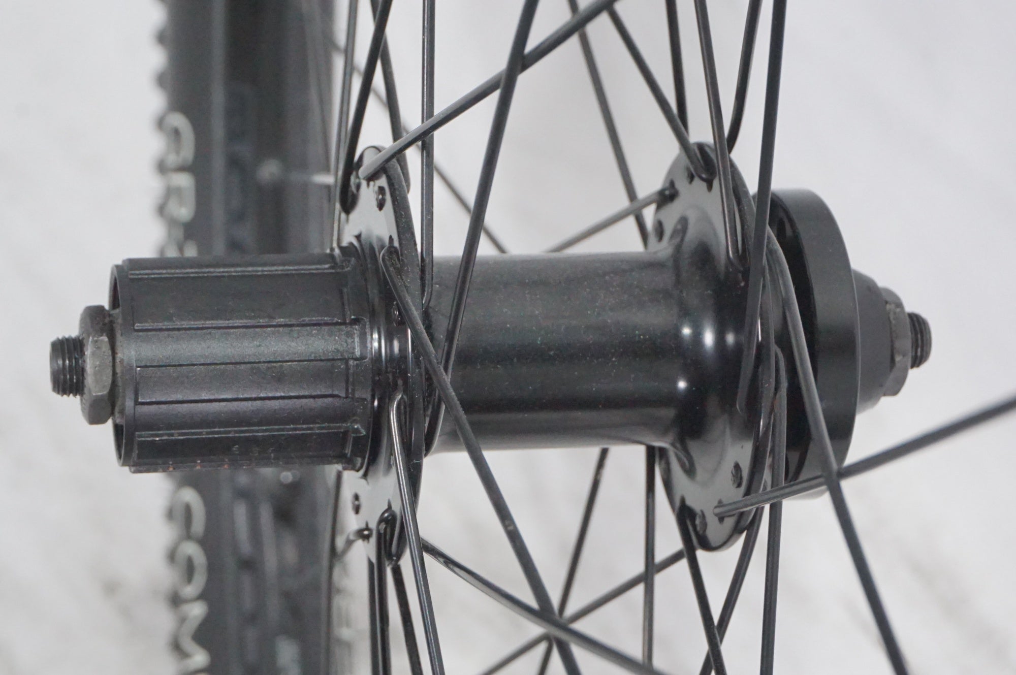 BONTRAGER 「ボントレガー」 CONNECTION シマノフリー ホイール