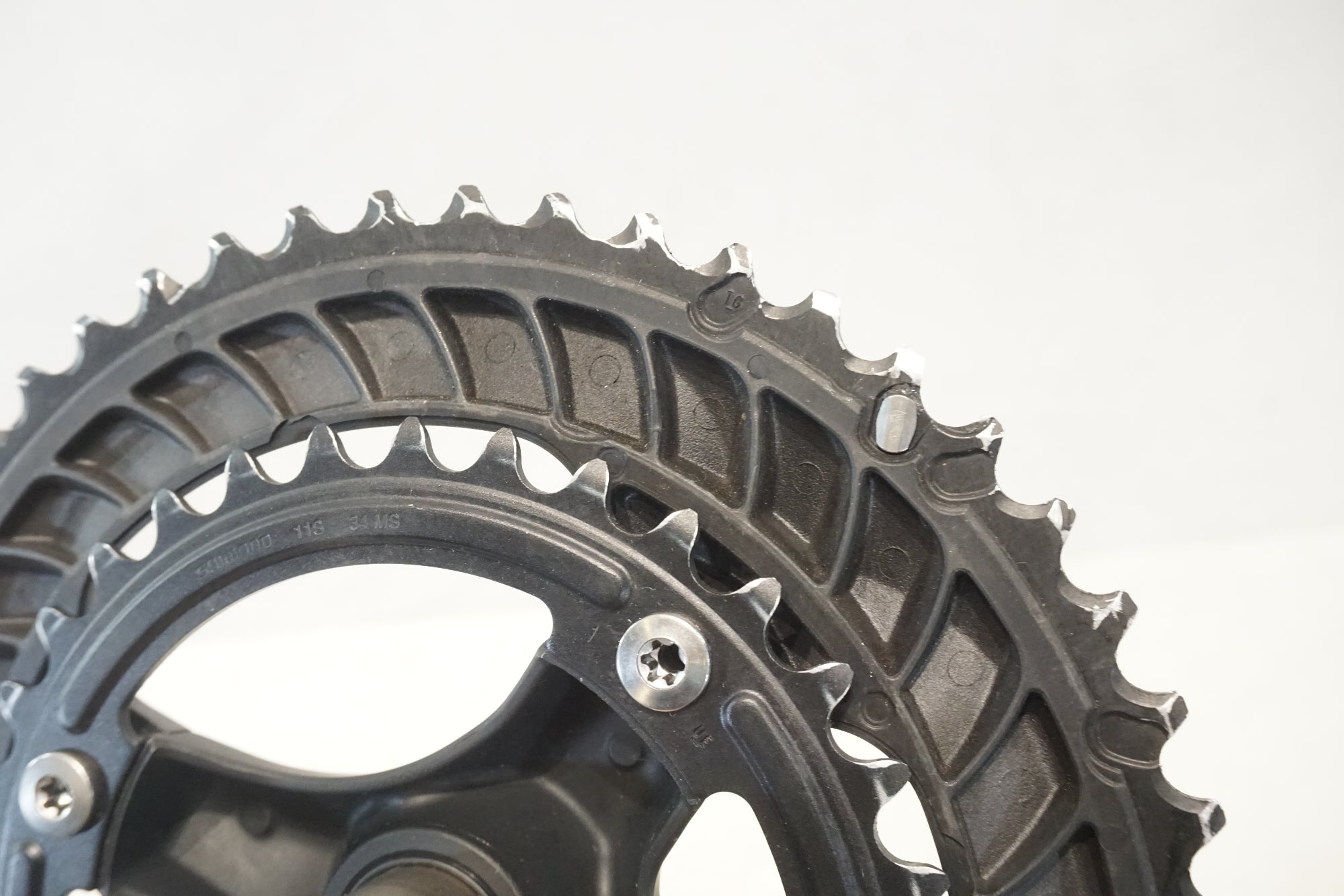 SHIMANO 「シマノ」 105 FC-R7000 50-34T 165mm クランクセット