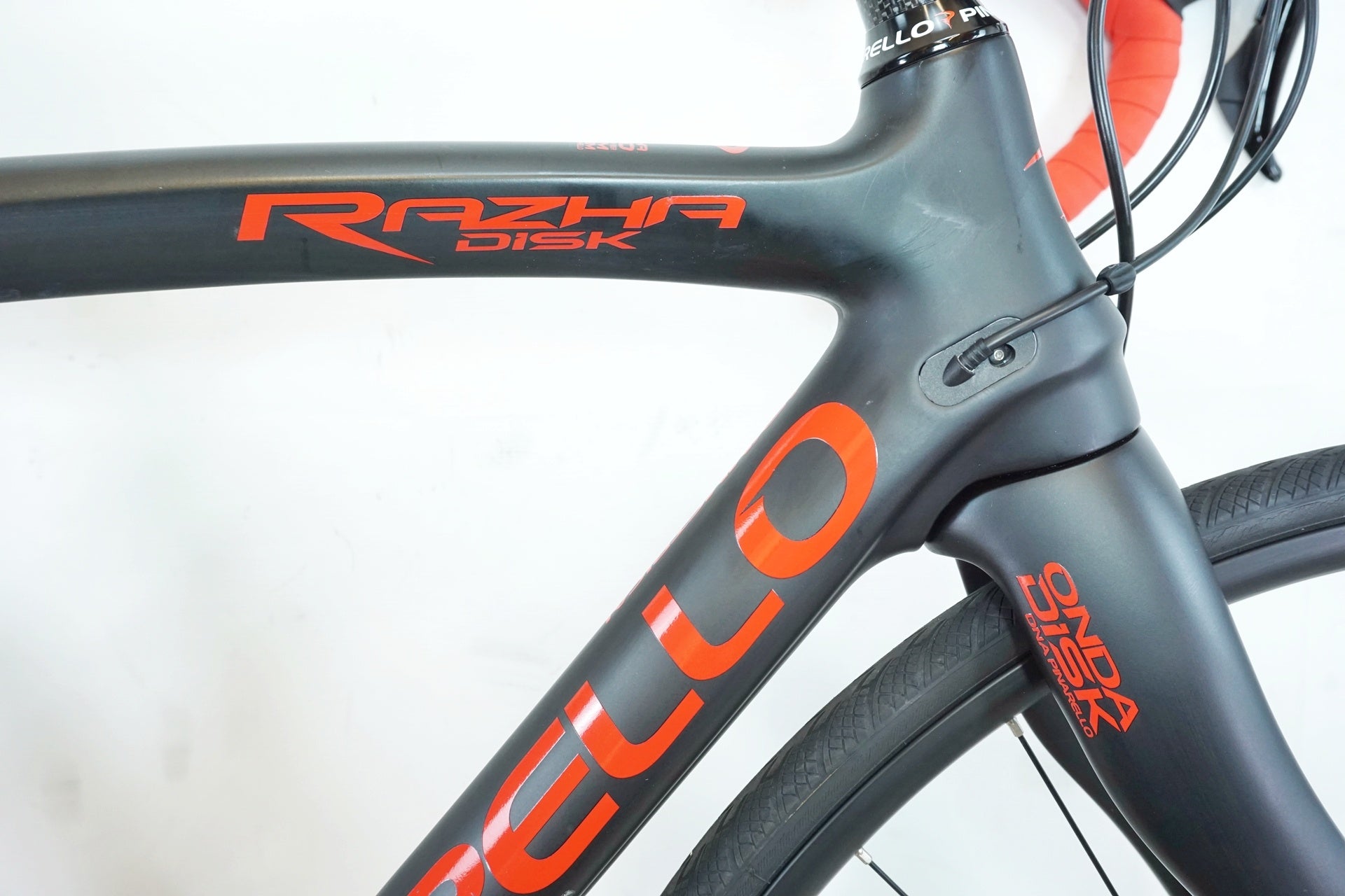 PINARELLO 「ピナレロ」 RAZHA DISK 2022年モデル ロードバイク / 有明