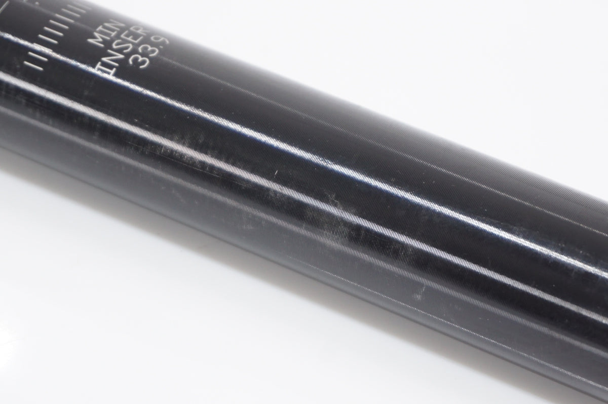 KCNC 「ケーシーエヌシー」 LITE WING 7000 φ33.9 約570mm シートポスト / AKIBA店