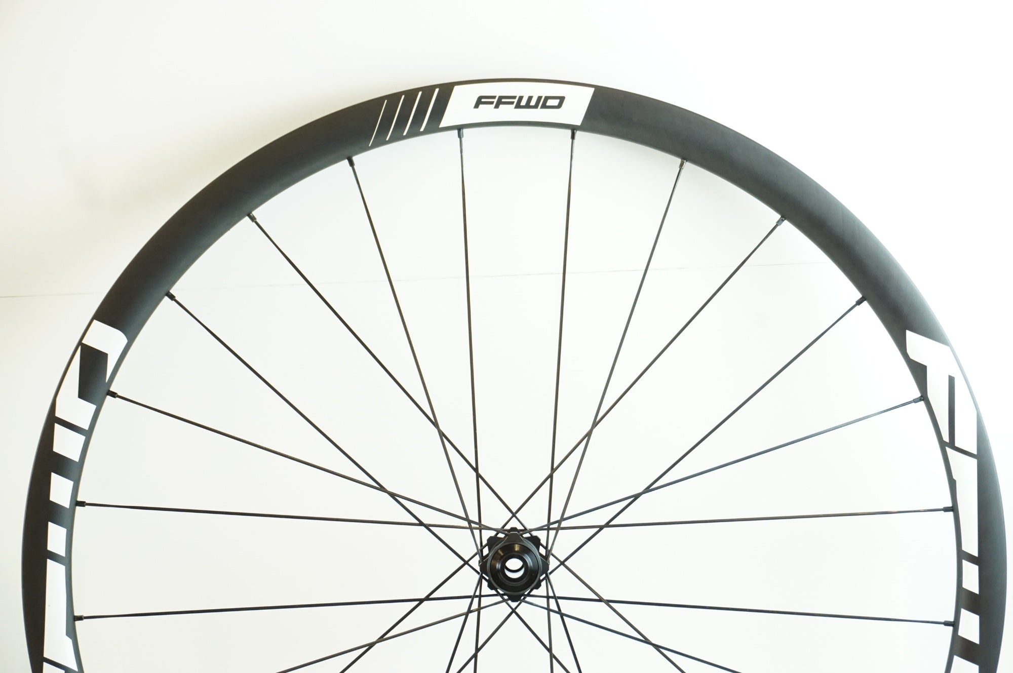 FFWD F5C DT SWISS 240チューブラー　タイヤ付き ファストフォワード FFWD F4R DT SWISS 240S シマノ11s カーボン