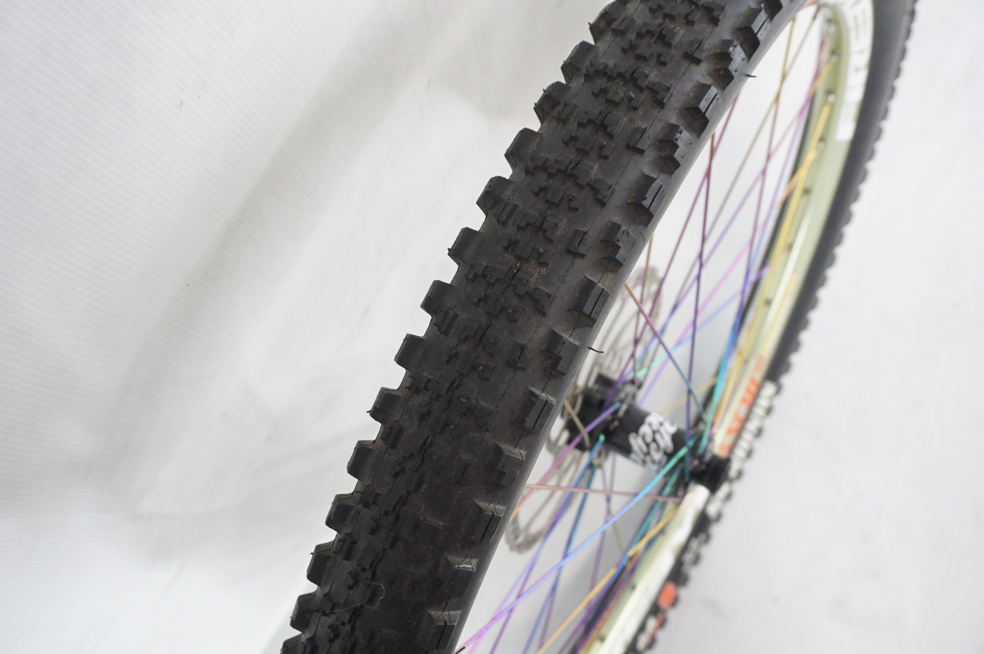 FIREEYE 「ファイヤーアイ」 EXCELERANT 650B リム&ハブ フロントホイール / 阪急塚口店