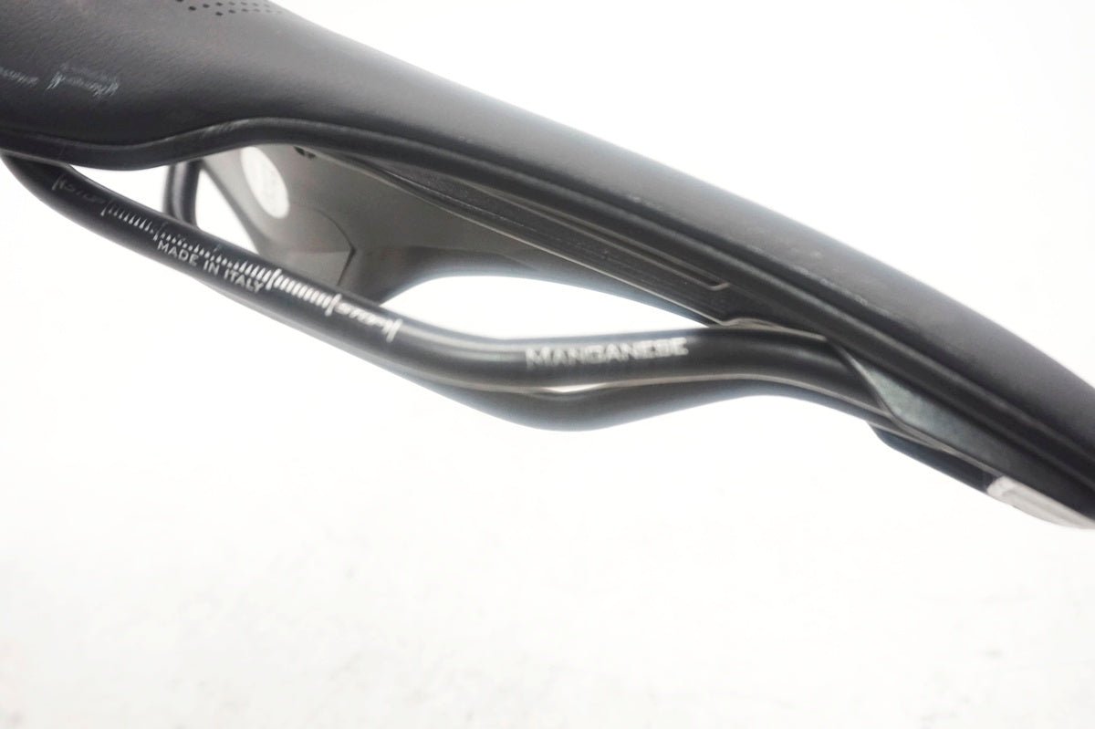 SELLE ITALIA 「セライタリア」 SLR BOOST SUPERFLOW サドル / 大阪