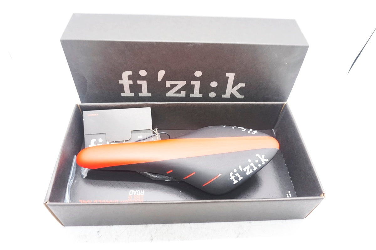 FIZIK 「フィジーク」 ARIONE R3 CARBONBRAIDED RAIL サドル / 大阪門真店