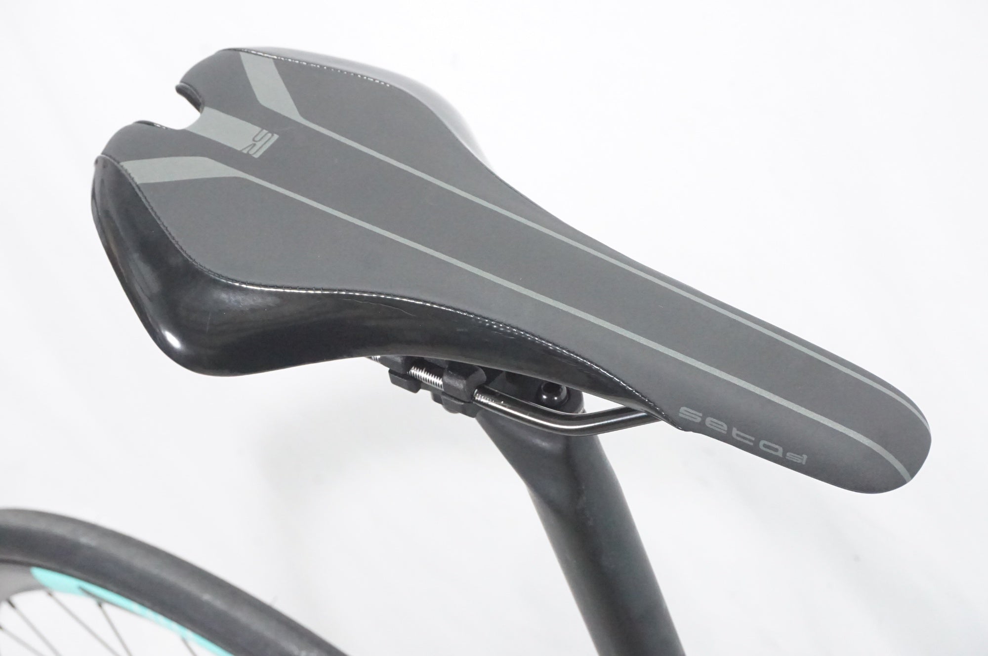 BIANCHI 「ビアンキ」 OLTRE RACE 2024年モデル ロードバイク / AKIBA店