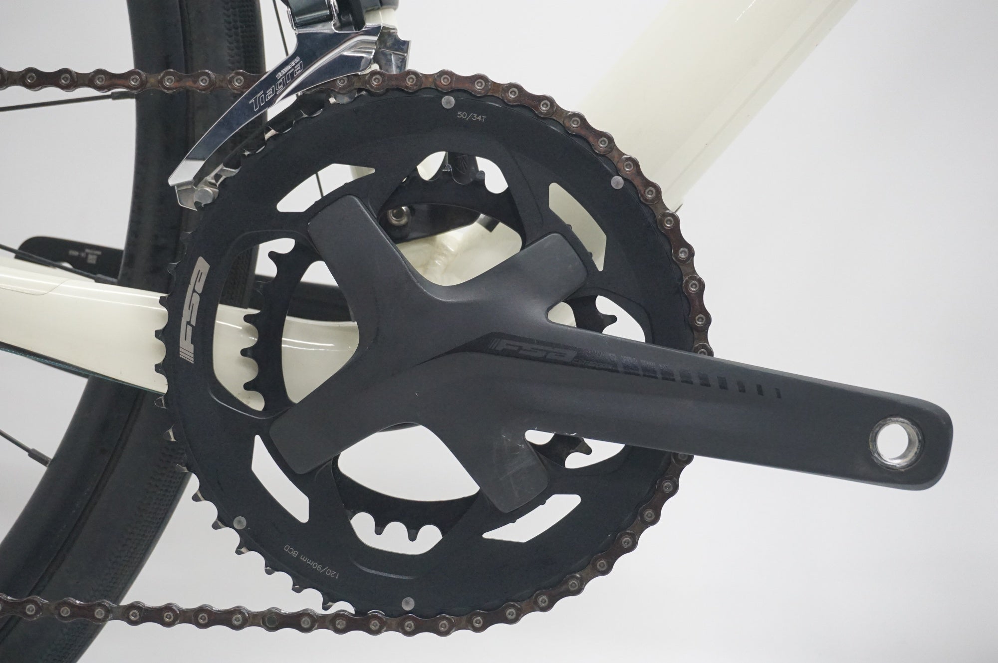 【値下げ】TREK DOMANE 4.1 ロードバイク 自転車 福岡手渡し可 TREK】驚くほど速く、ものすごく快適なロードバイクがありまして