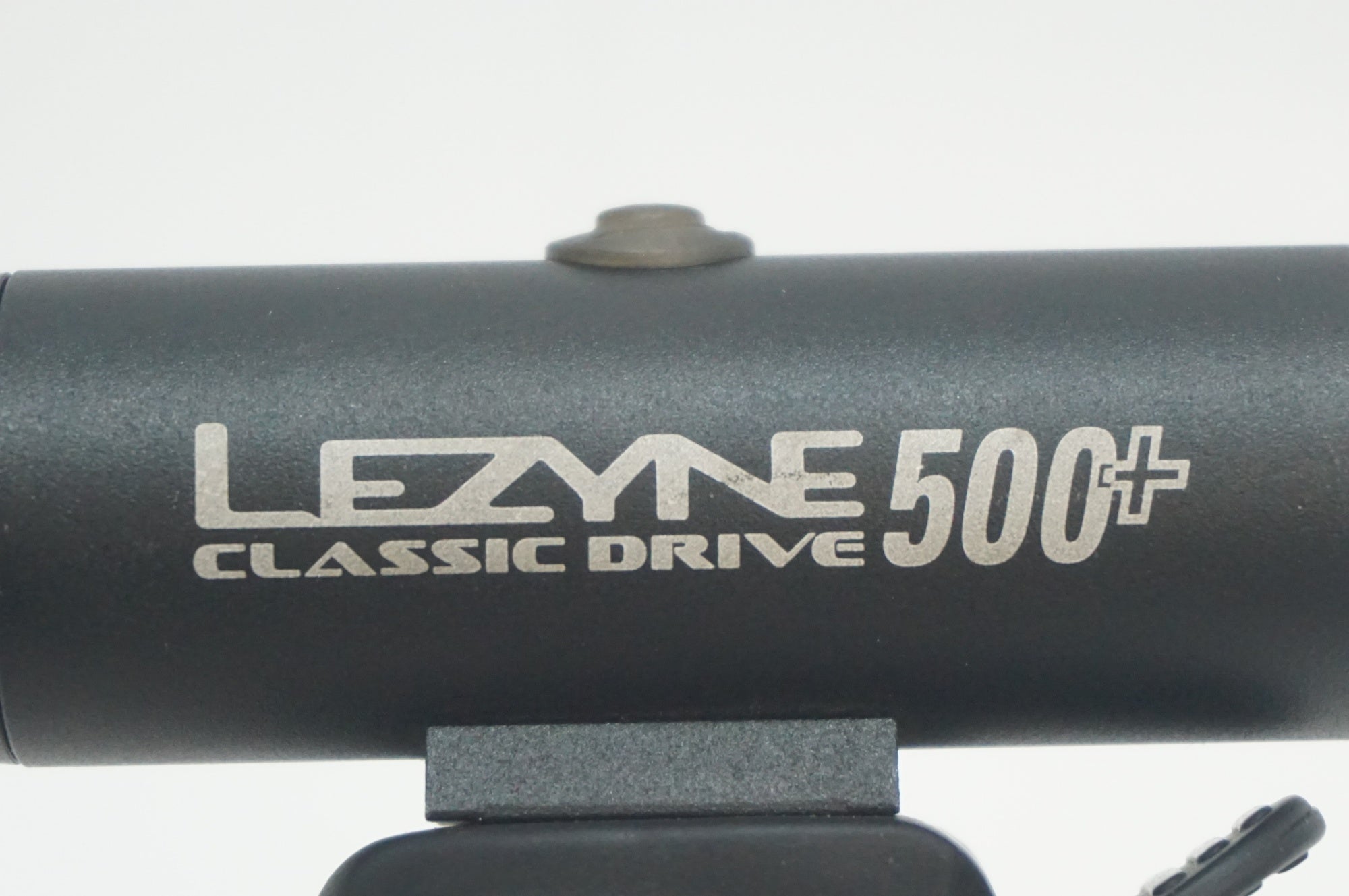 LEZYNE 「レザイン」 CLASSIC DRIVE 500+ フロントライト / 福岡店