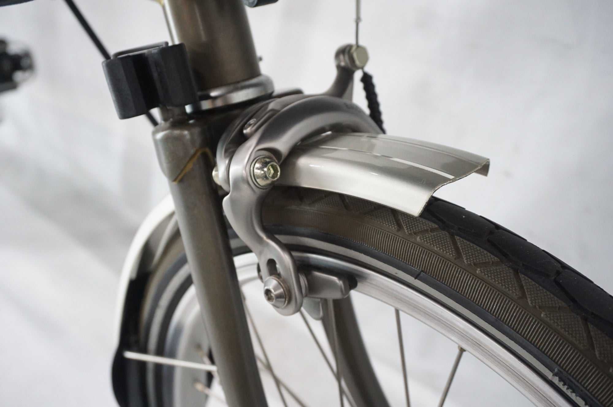 BROMPTON 「ブロンプトン」 M3L RAWカラー 2010年モデル 16インチ 折り畳み自転車 / 阪急塚口店