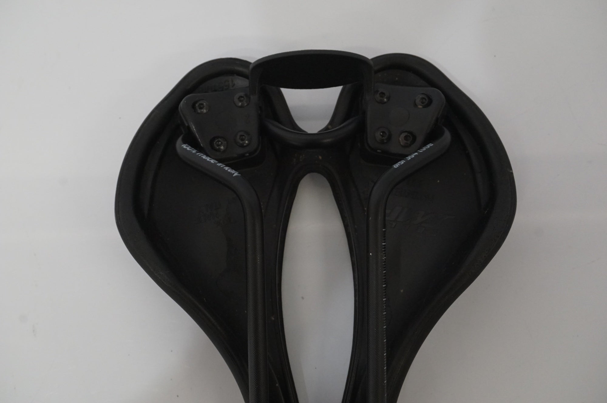 SELLE SMP 「セラ エスエムピー」 VT30C サドル / 浜松店