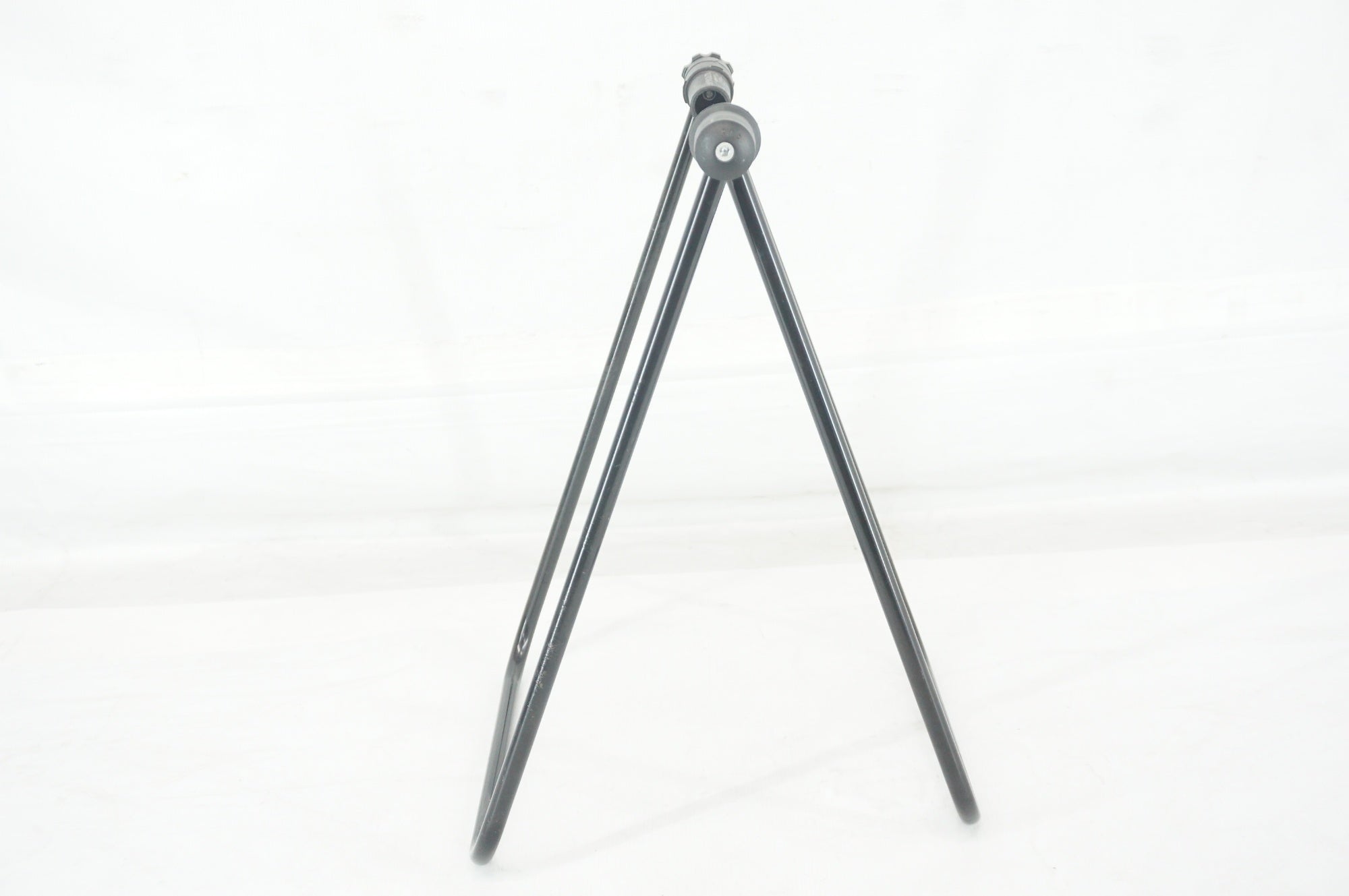 MINOURA 「ミノウラ」 ハブスタンド / 阪急塚口店