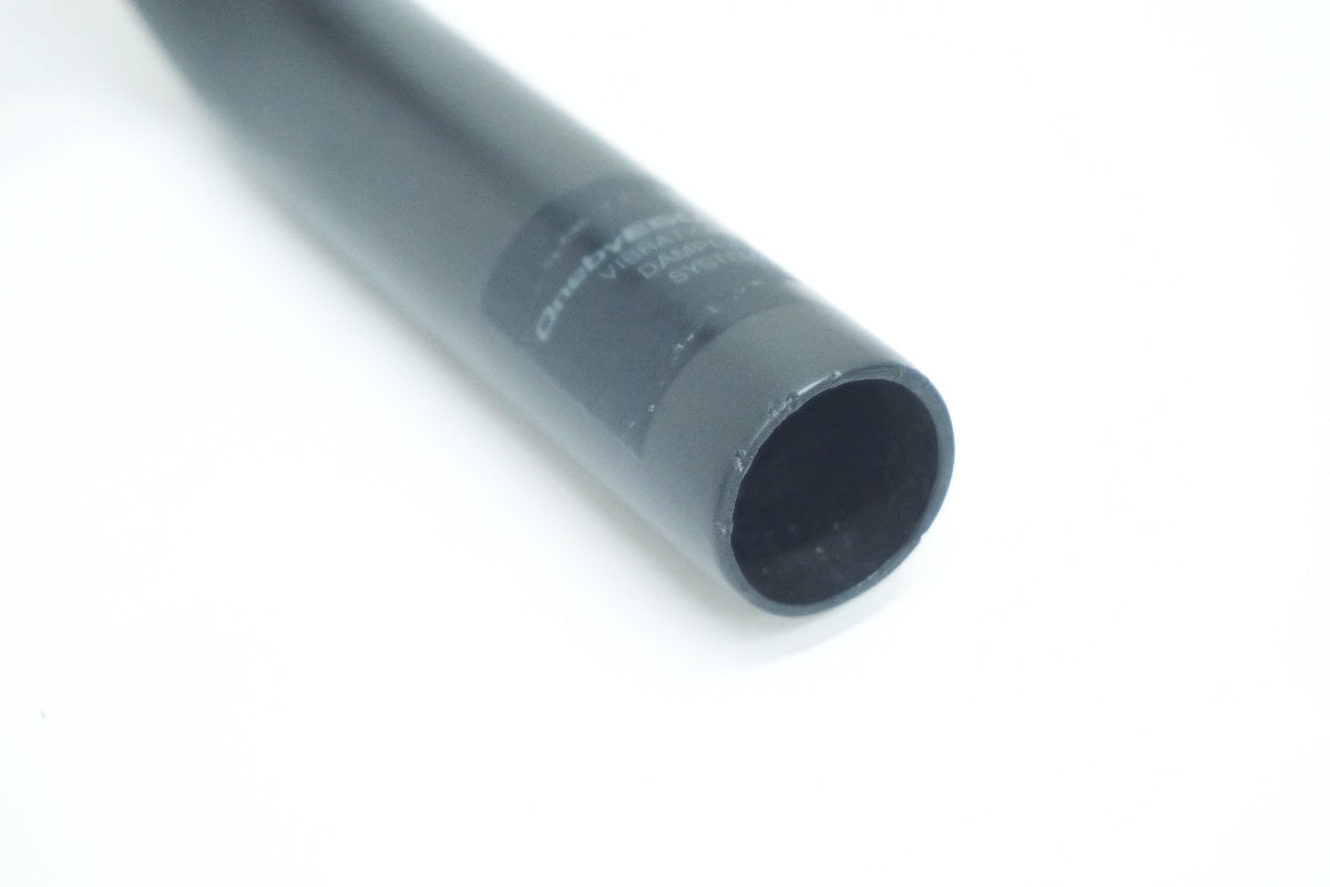 ONEBYESU 「ワンバイエス」 J-CARBON SUPER AGREE Φ31.8 390mm ハンドル / 大阪美原北インター店
