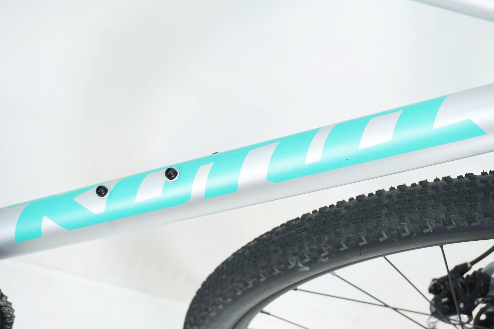 KONA 「コナ」 ROVE AL650 2025年モデル グラベルロード / 有明ガーデン店