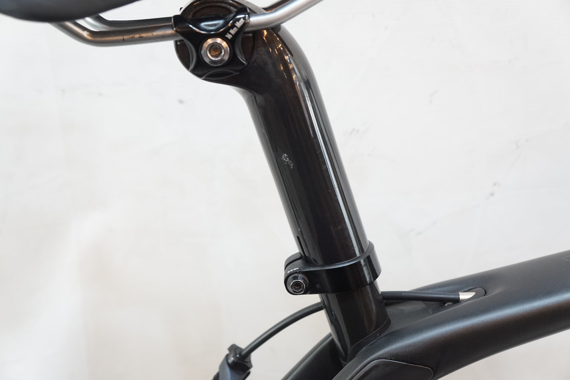 TREK 「トレック」 DOMANE SL6 2018年モデル ロードバイク / バイチャリ浦和ベース