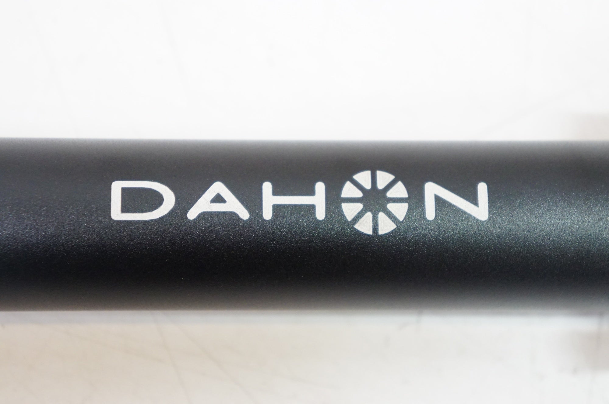 DAHON 「ダホン」 φ33.9mm シートポスト / 熊谷本店