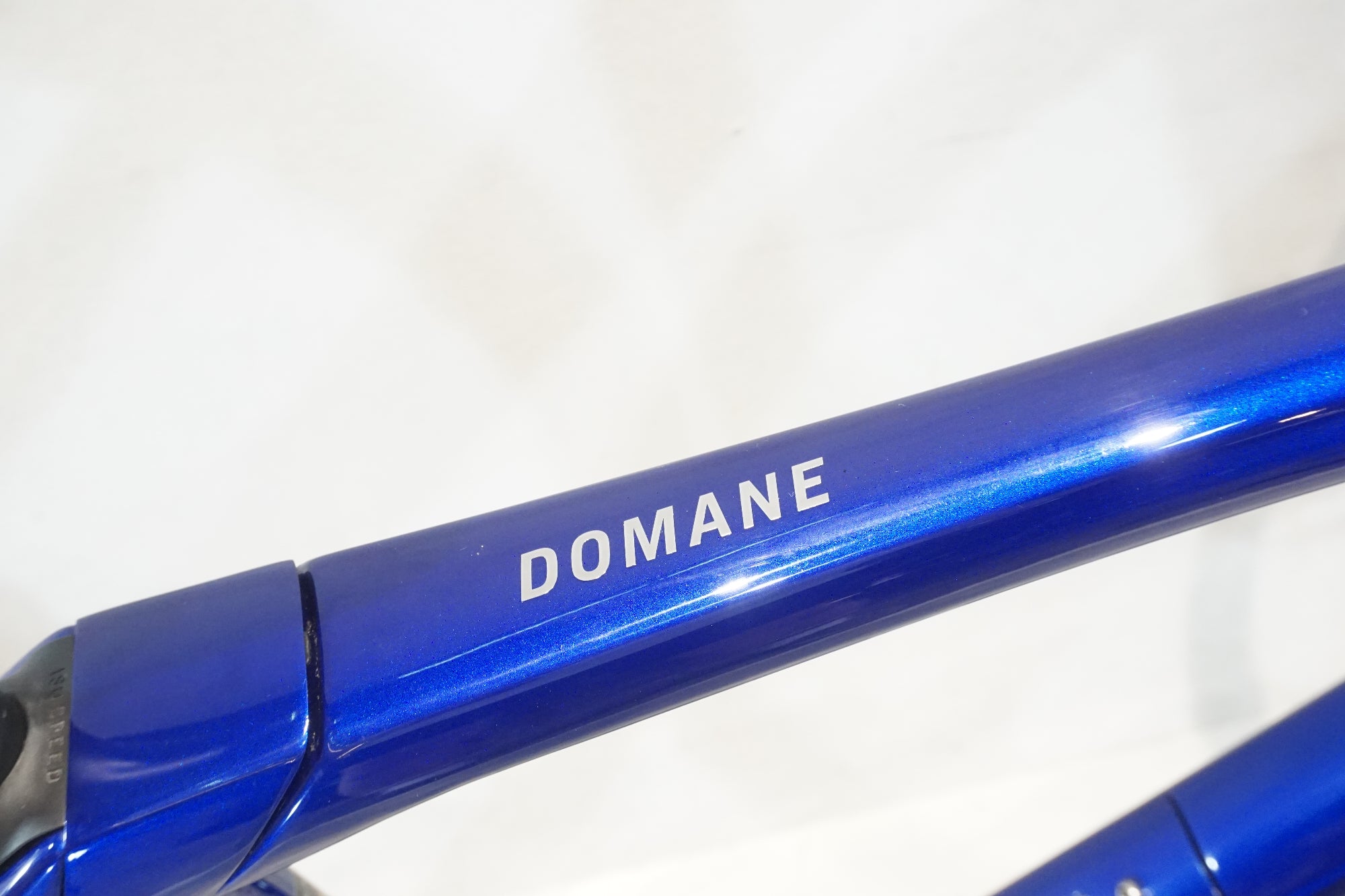 TREK 「トレック」 DOMANE SL6 DISC 2023年モデル ロードバイク / 横浜戸塚店