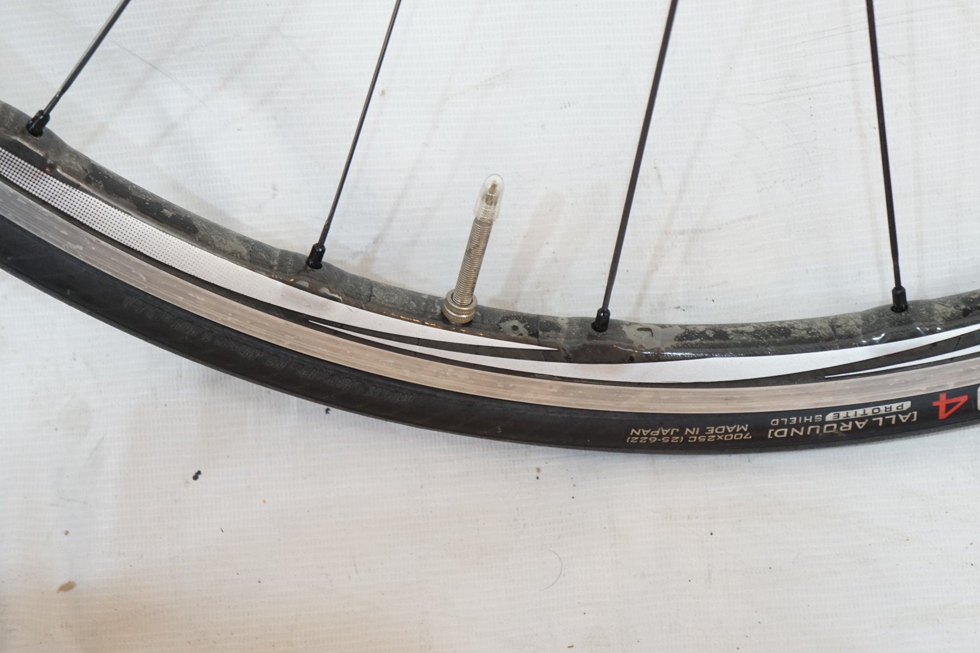 SHIMANO 「シマノ」 DURA-ACE WH-9000 C24 CL シマノ11速