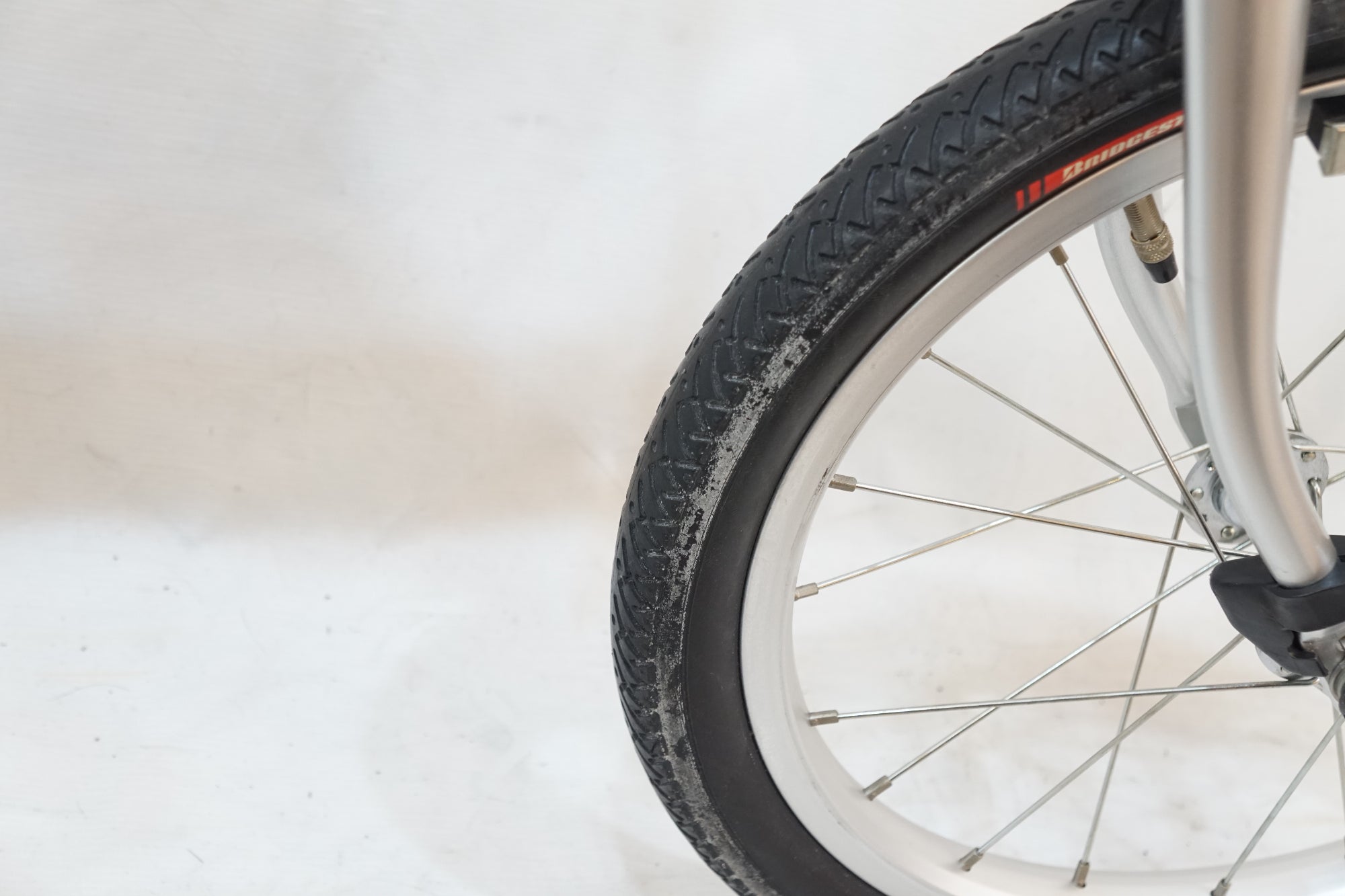 BRIDGESTONE 「ブリヂストン」 TRANSIT LIGHT 2006年モデル 16インチ 折り畳み自転車 / バイチャリ浦和ベース