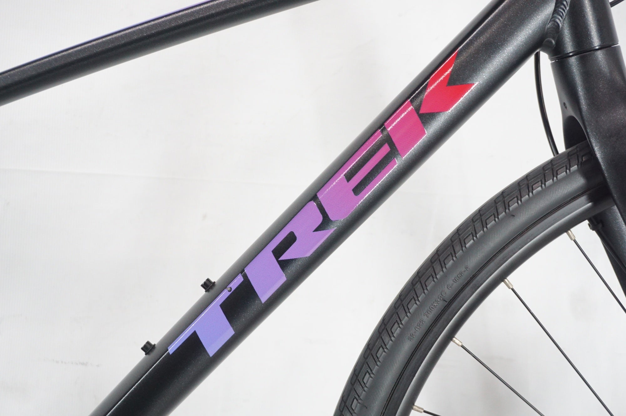 TREK 「トレック」 FX3 WSD DISC 2020-2021年モデル クロスバイク