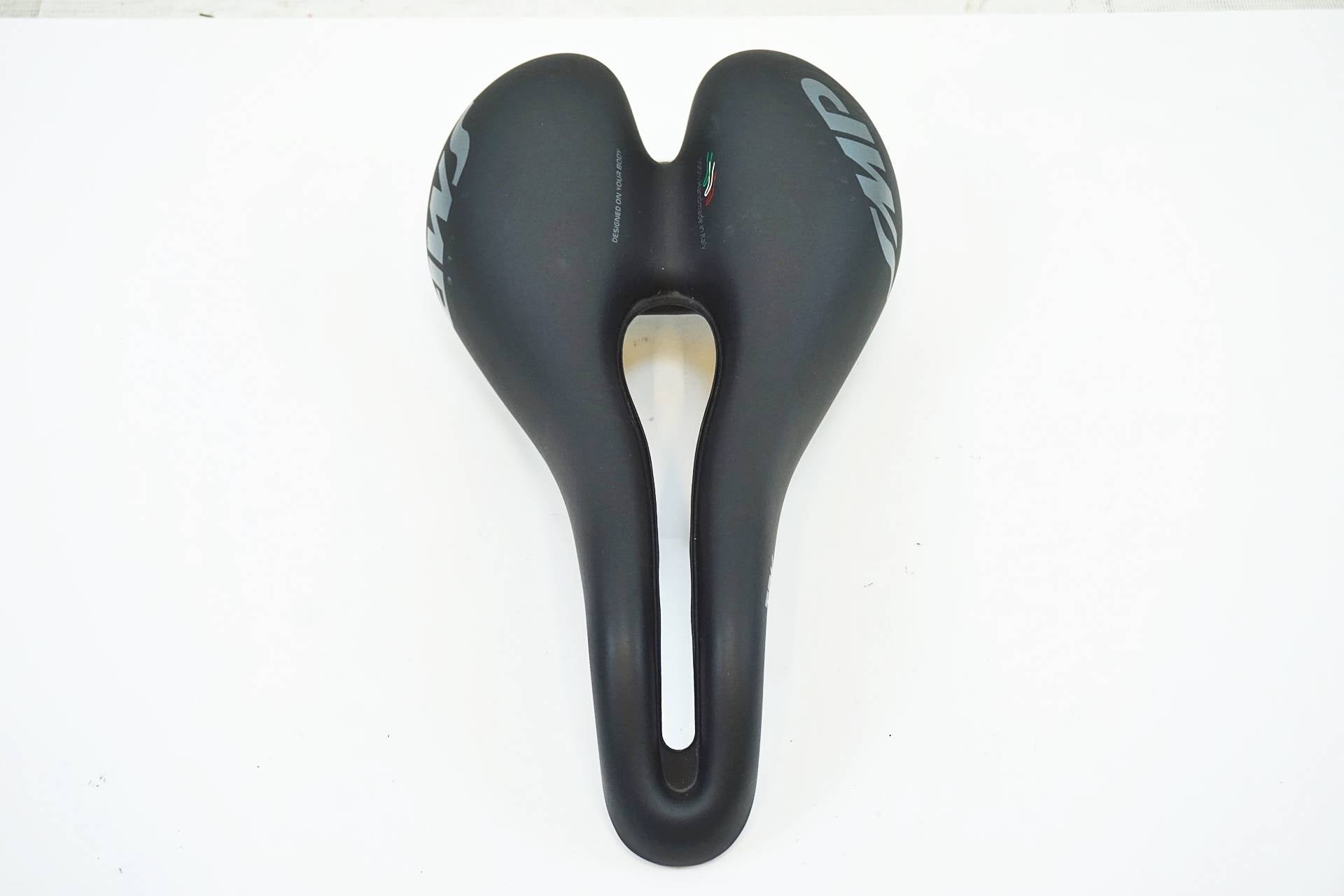 SELLE SMP 「セラエスエムピー」 TRK サドル / 有明ガーデン店