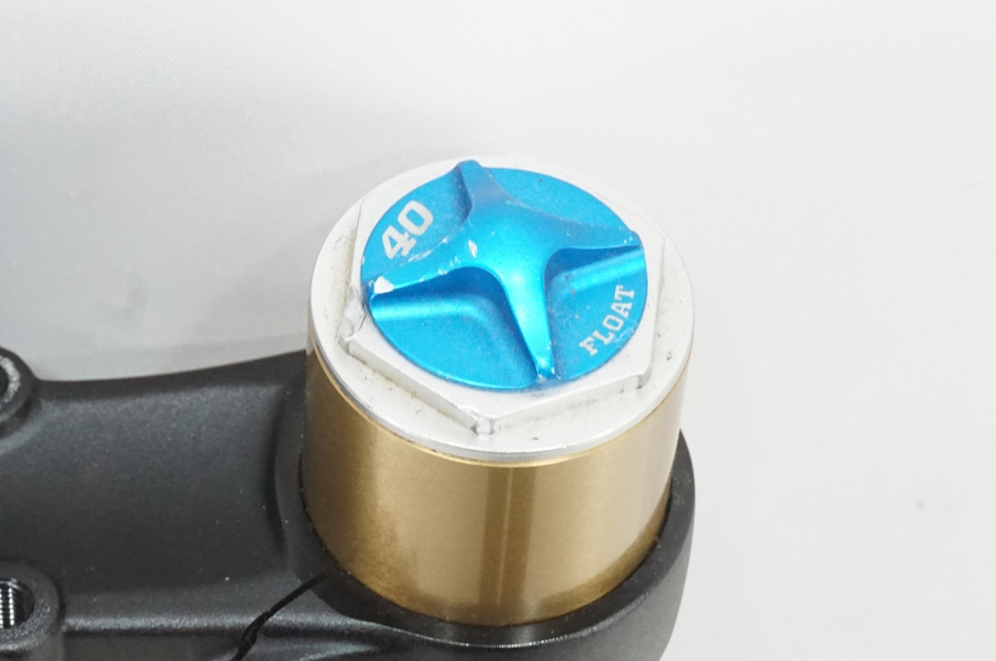 FOX FACTORY 「フォックスファクトリー」 40 FLOAT 29インチ フロントサスペンション / 大宮店