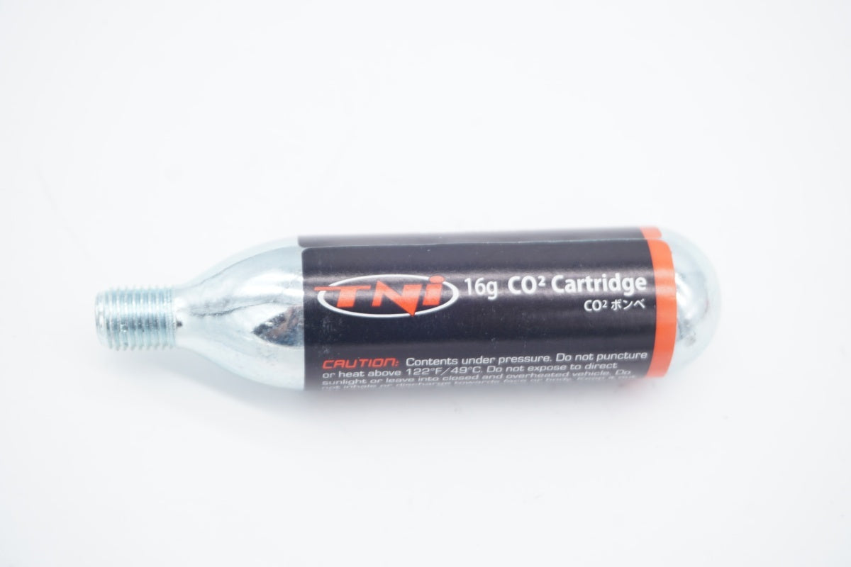 TNI 「ティーエヌアイ」 CO2ボンベ＋ブランド不明インフレーターセット / 滋賀大津店