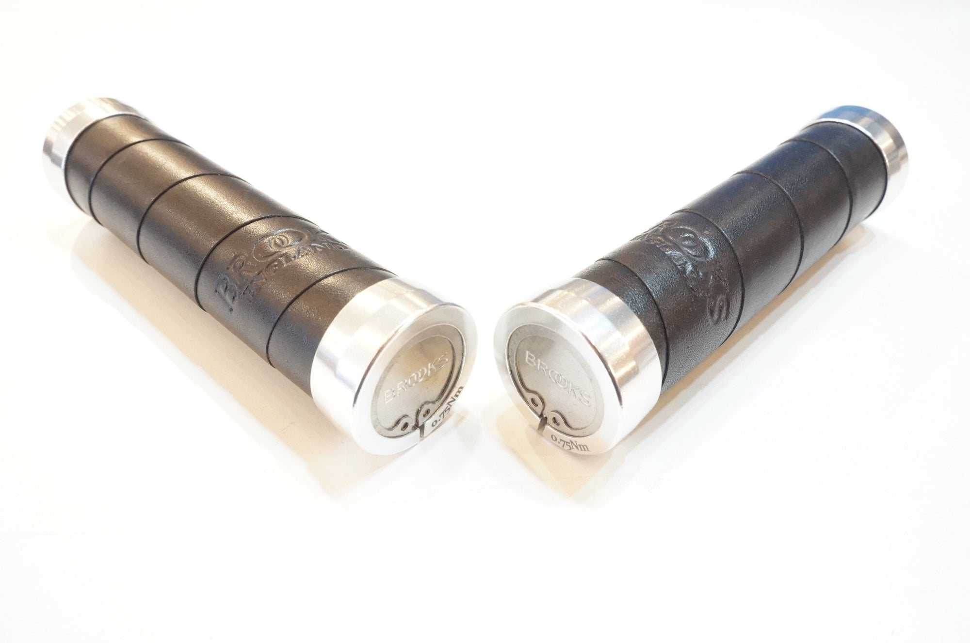 BROOKS 「ブルックス」 SLENDER LEATHER GRIPS グリップ / 浦和ベース