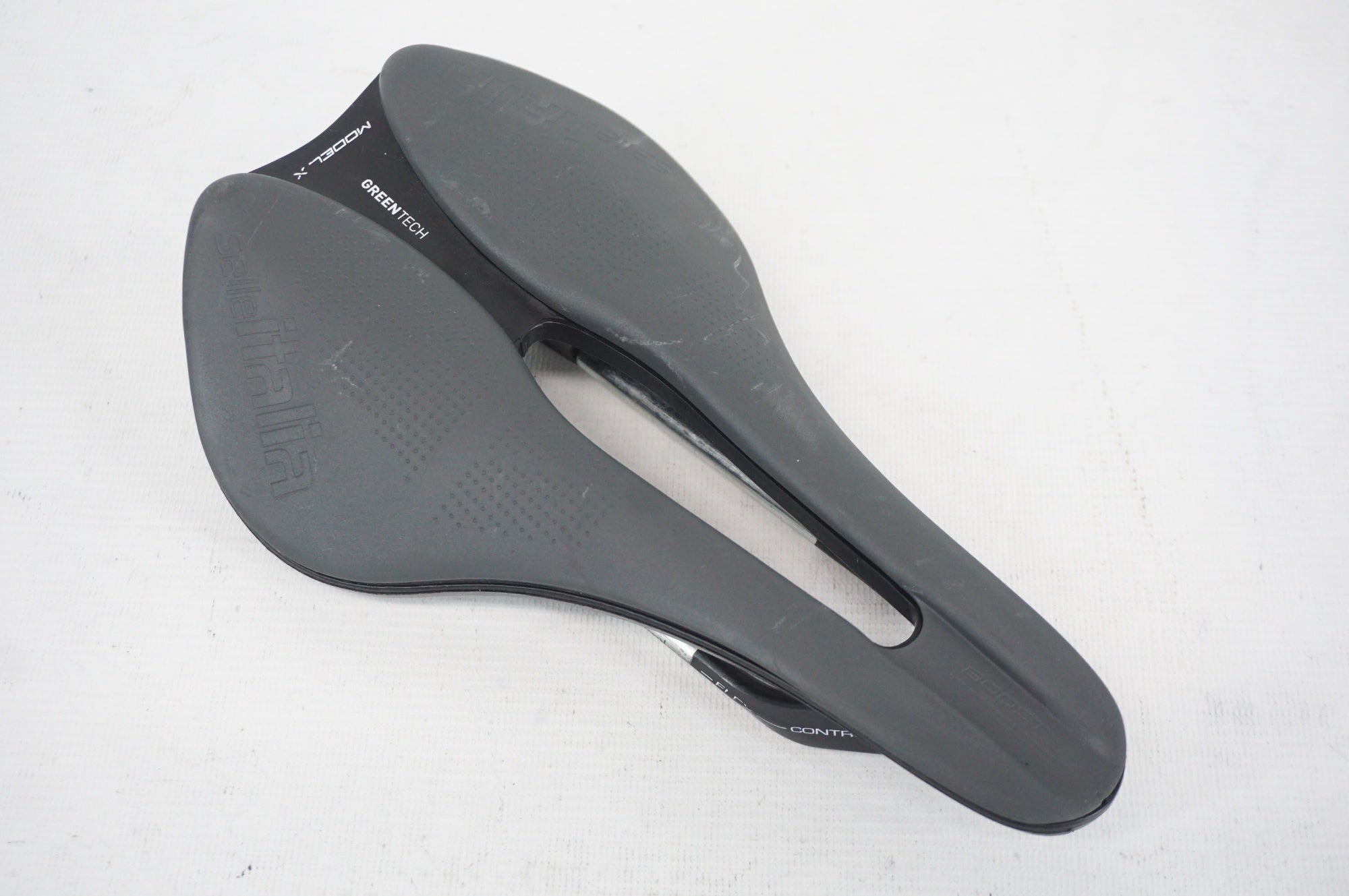SELLE ITALIA 「セライタリア」 MODEL X GREENTECH サドル / 阪急塚口店