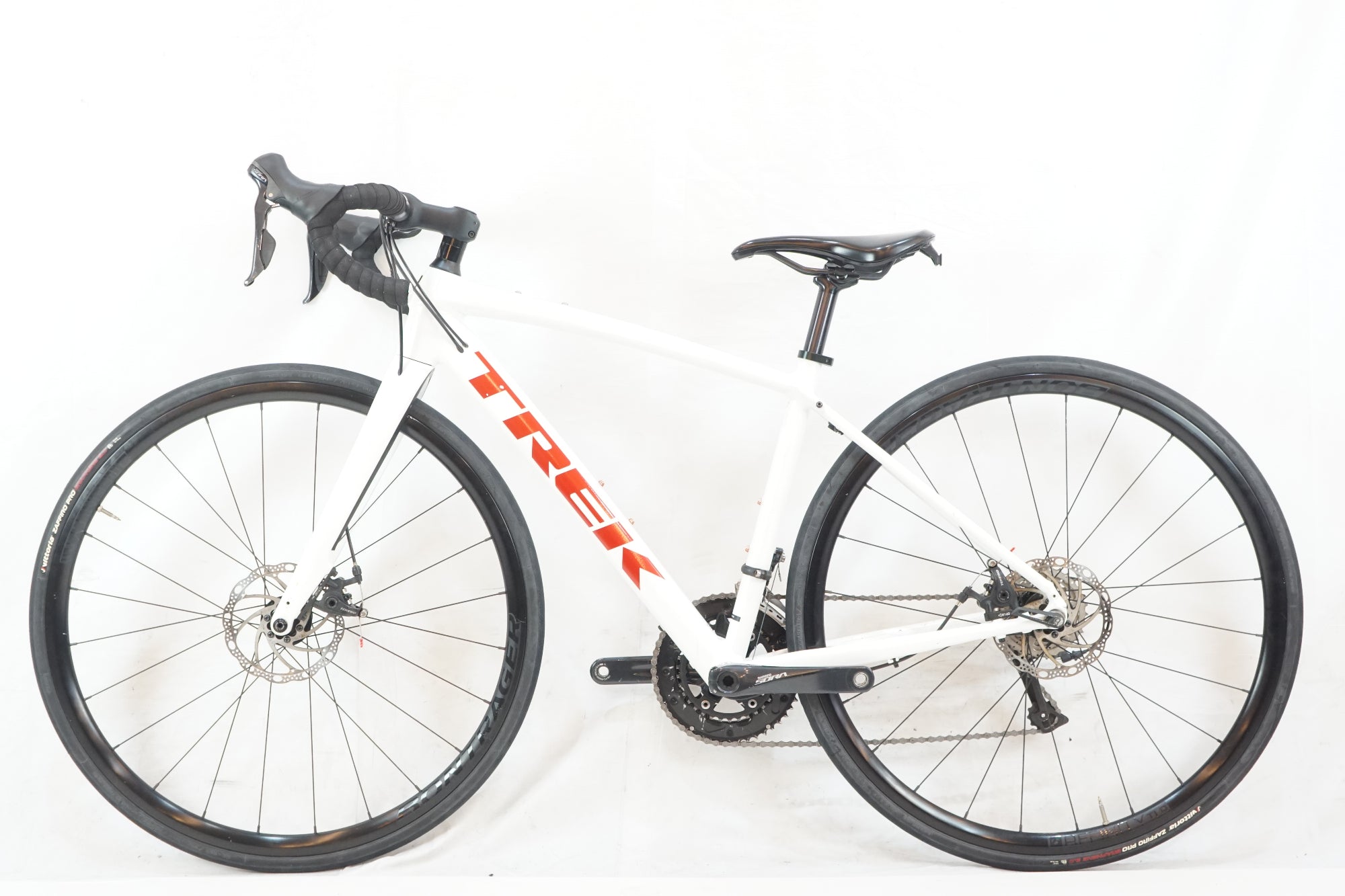 TREK 「トレック」　DOMANE AL3 2021年モデル ロードバイク / バイチャリ浦和ベース
