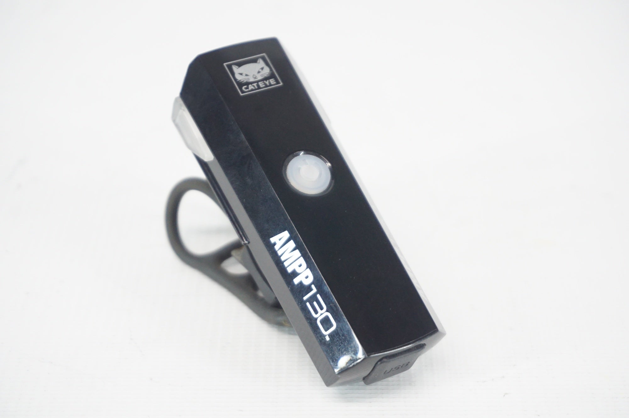 CATEYE 「キャットアイ」 AMPP130 フロントライト / 阪急塚口店