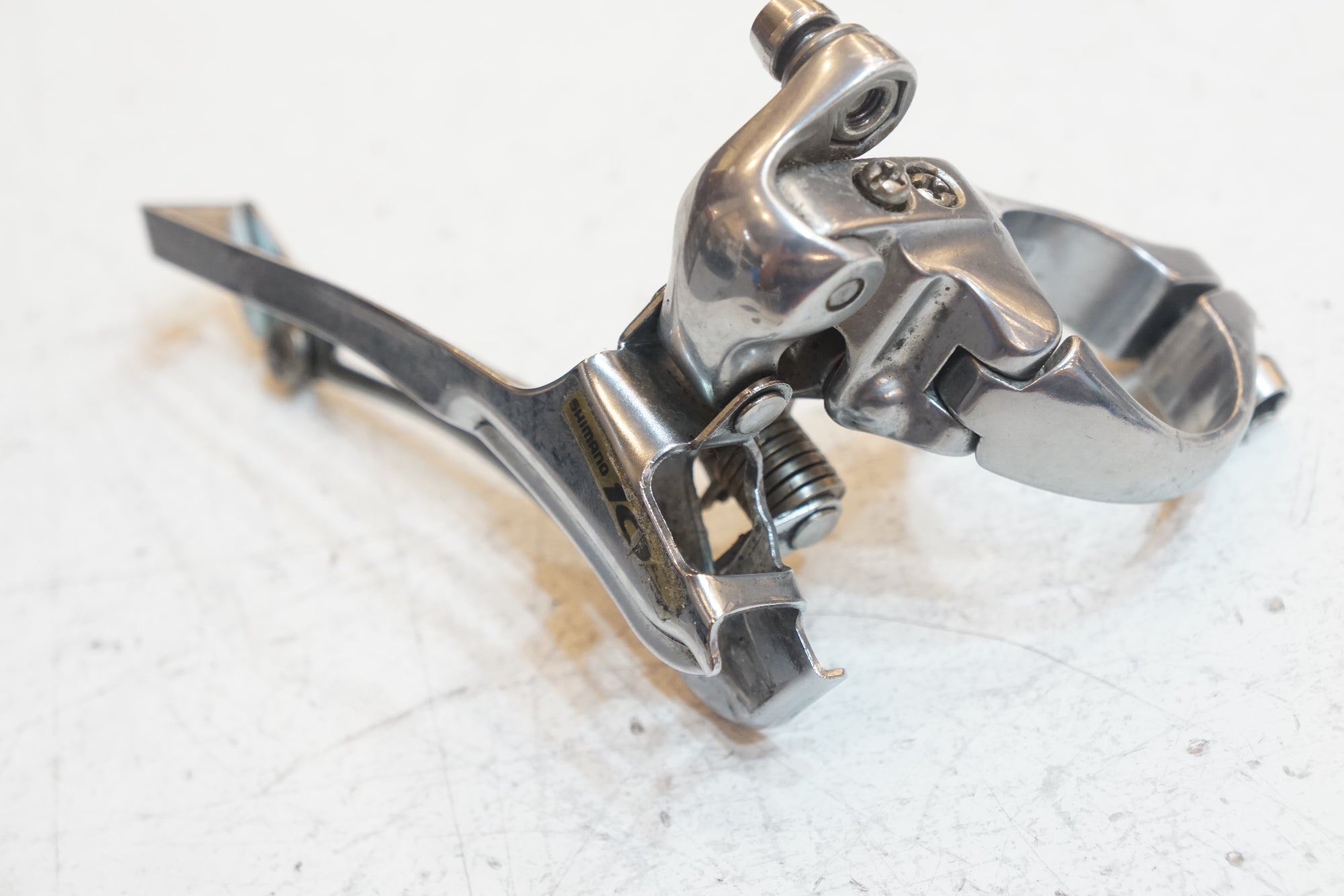 SHIMANO 「シマノ」 105 FD-5600 フロントディレイラー / バイチャリ浦和ベース