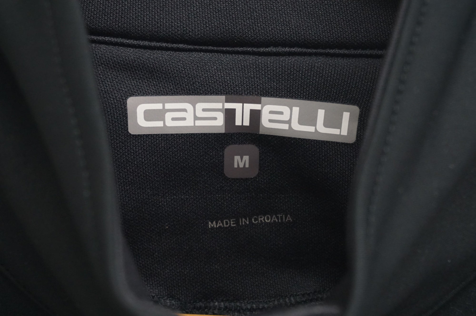 CASTELLI 「カステリ」 GORE-TEX INFINIUM Mサイズ メンズ ジャージ
