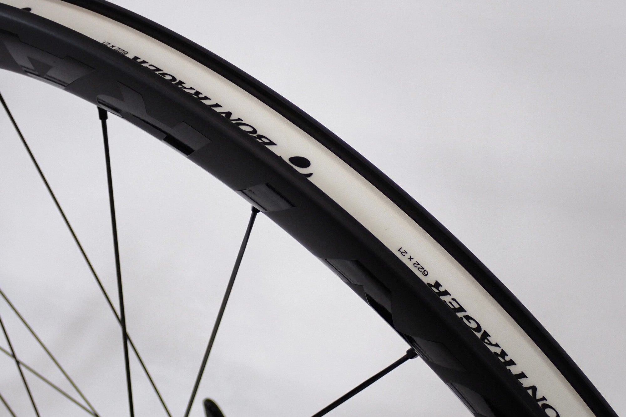 BONTRAGER 「ボントレガー」 AEOLUS PRO 3 TLR DISC シマノ11速 ホイールセット / 伊勢崎店