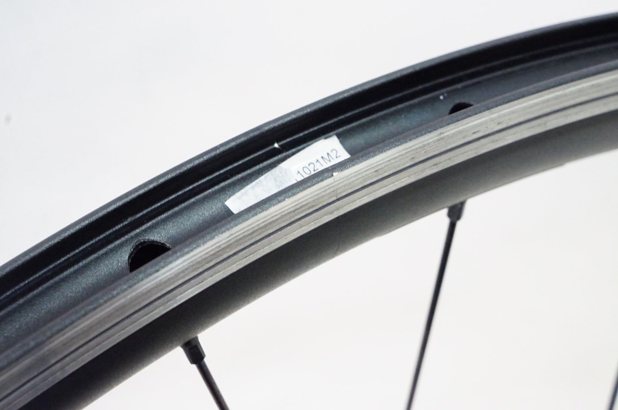 SHIMANO HB-RS400 ホイールセット 700c Amazon | SHIMANO(シマノ) HB-RS400 28H シルバー EHBRS400CS