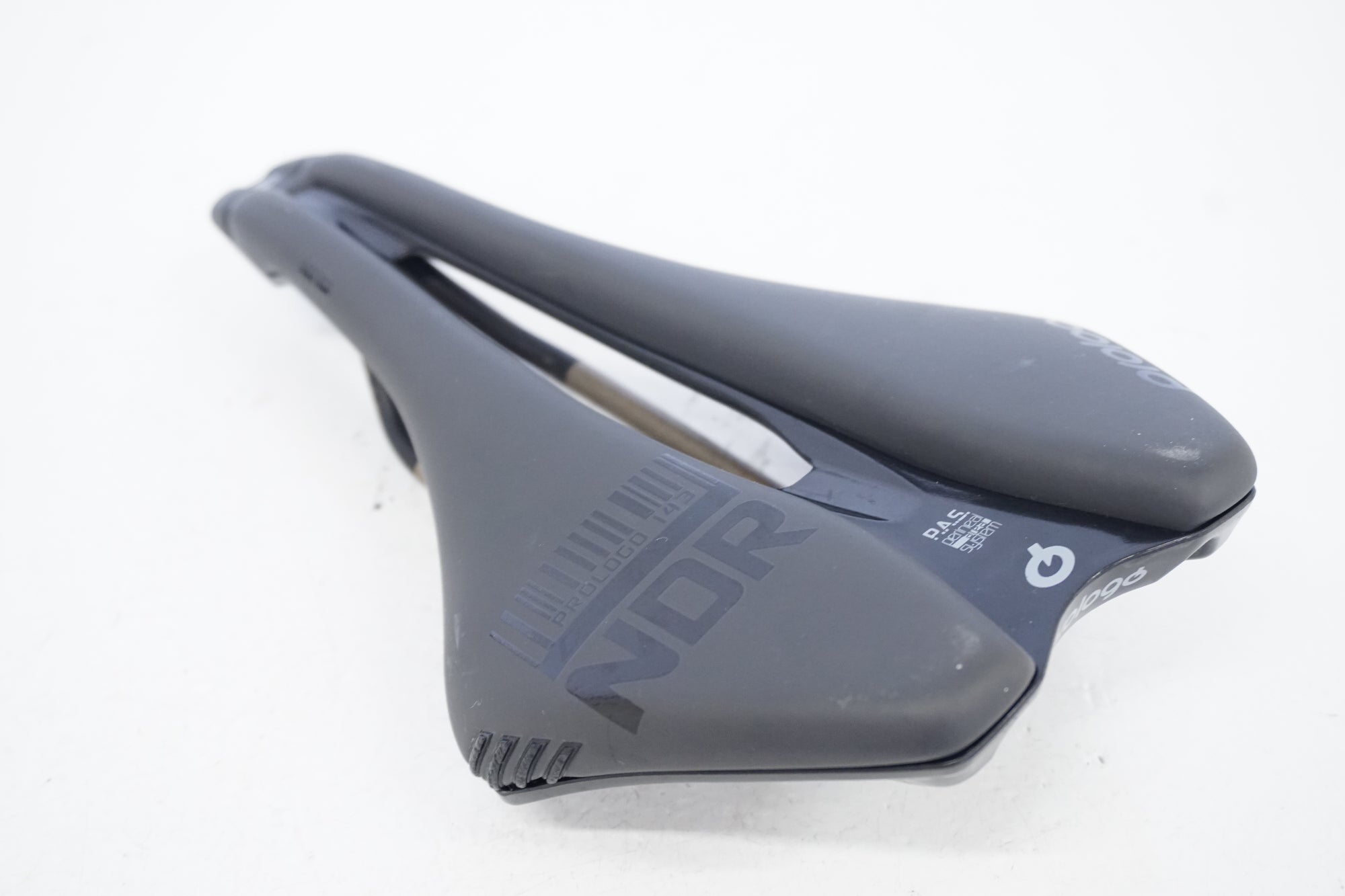 PROLOGO 「プロロゴ」 DIMENSION NDR T4.0 サドル / 浜松店