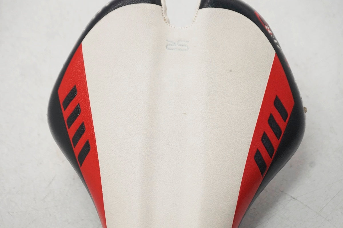 SELLE ROYAL 「セラロイヤル」 MUUR ZERO サドル / 大阪門真店