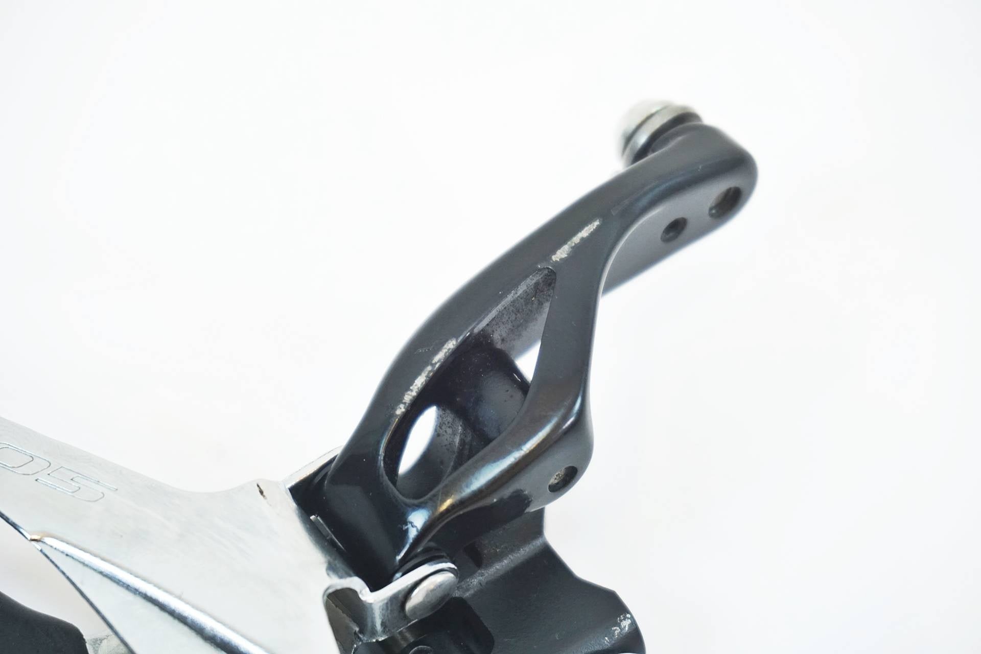 Shimano 105 フロントディレイラー ブラック SHIMANO 105 フロントディレーラー（直付マウント）2x11スピード