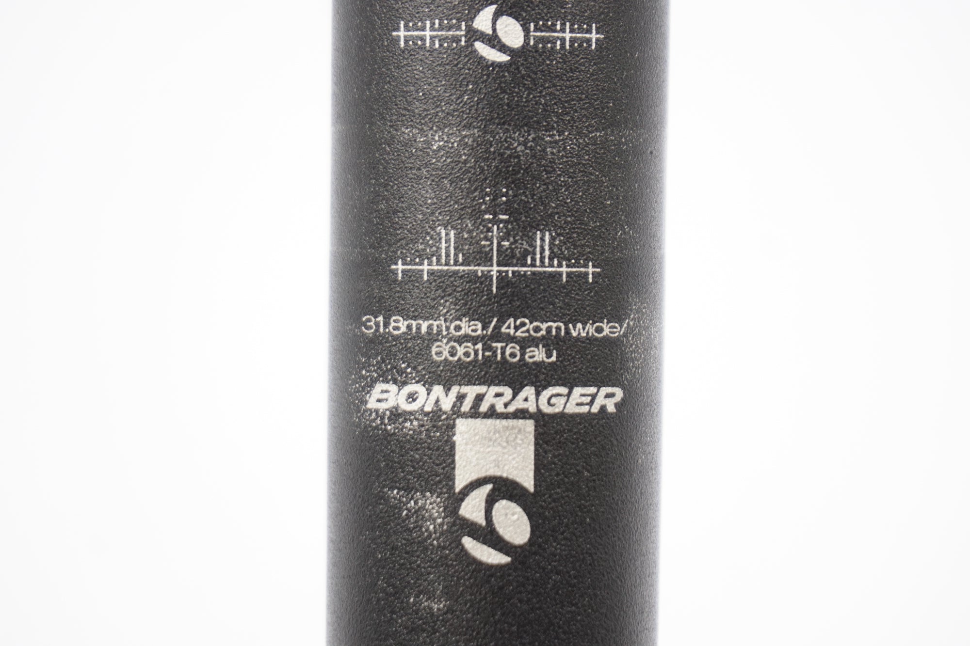 BONTRAGER 「ボントレガー」 RACE Φ31.8mm 420mm ハンドル / 奈良店