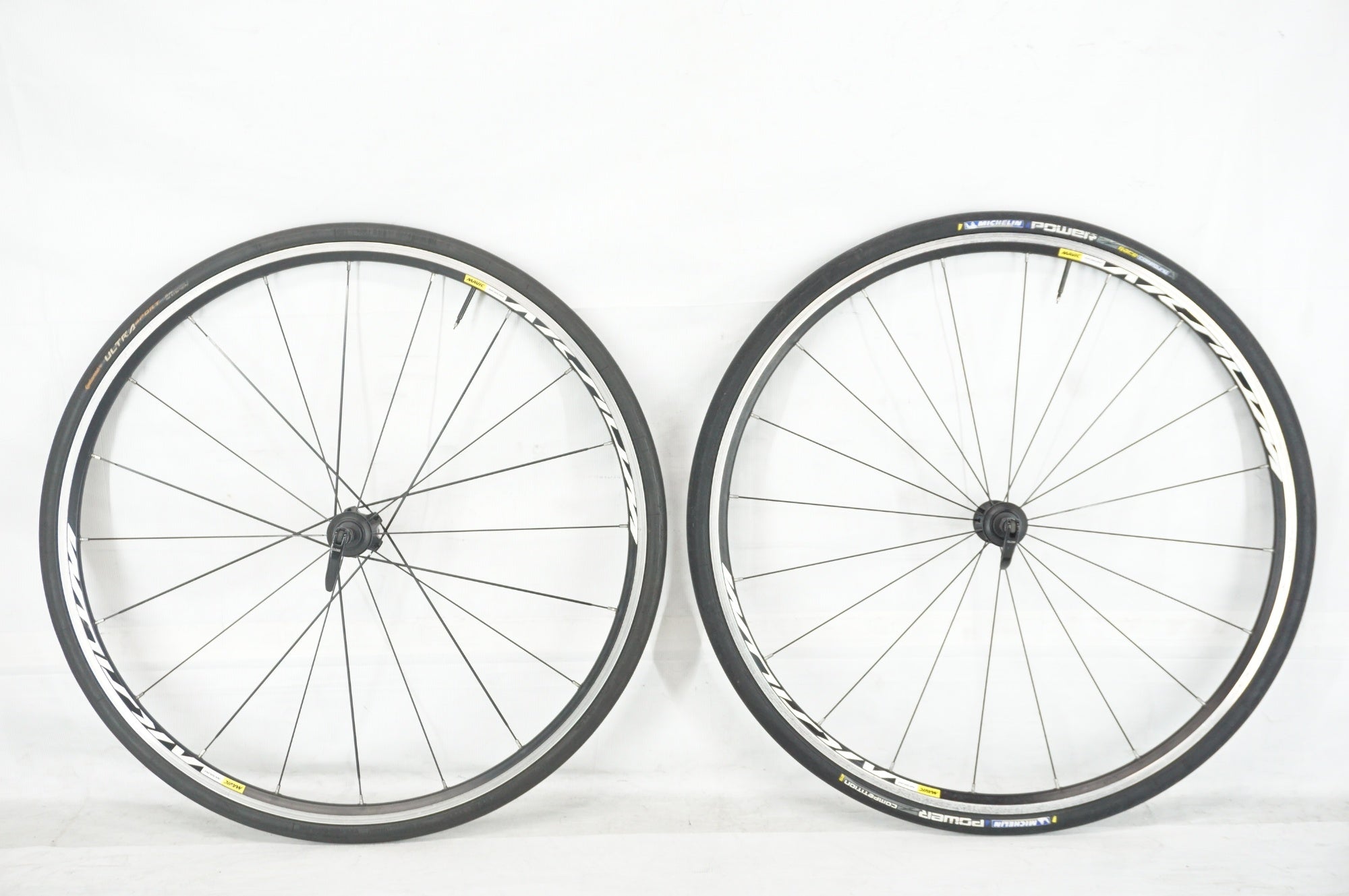 MAVIC 「マヴィック」 AKSIUM シマノ11速 ホイールセット / 阪急