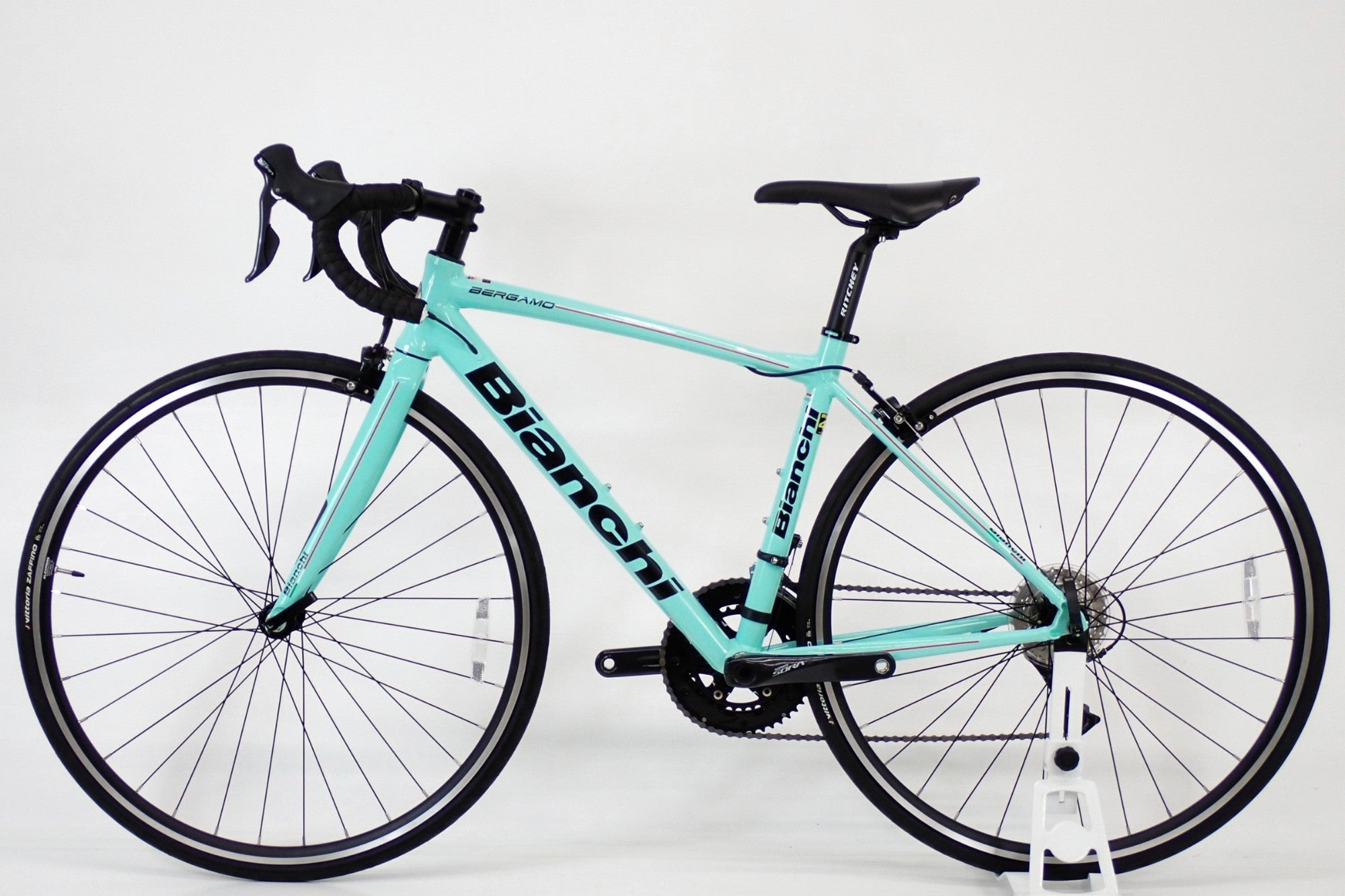 BIANCHI 「ビアンキ」 BERGAMO SORA 2025年モデル ロードバイク