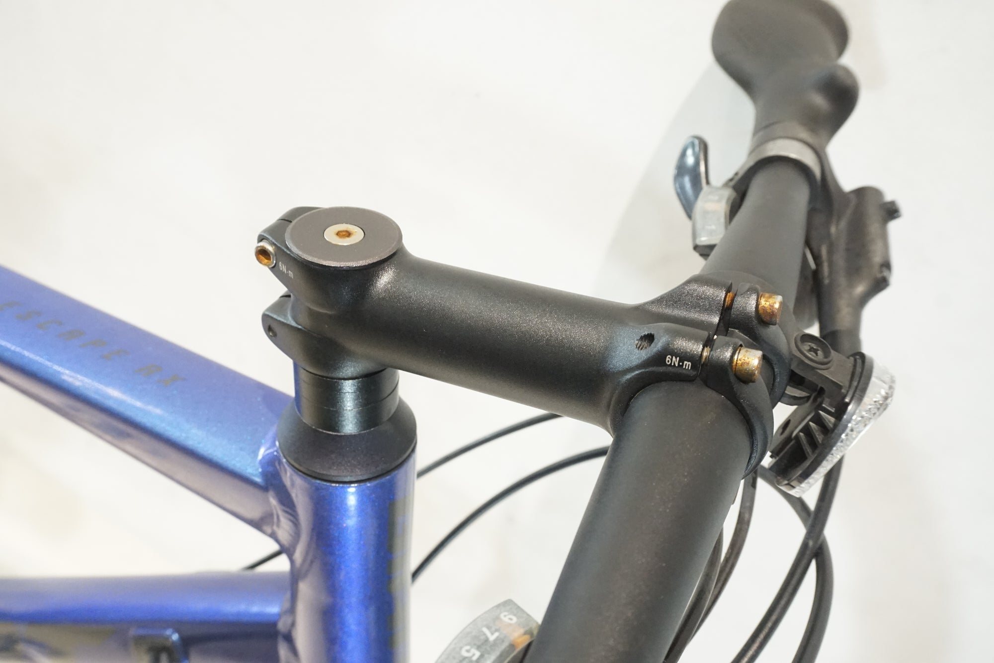 GIANT 「ジャイアント」 ESCAPE RX DISC 2021年モデル クロスバイク / 横浜戸塚店