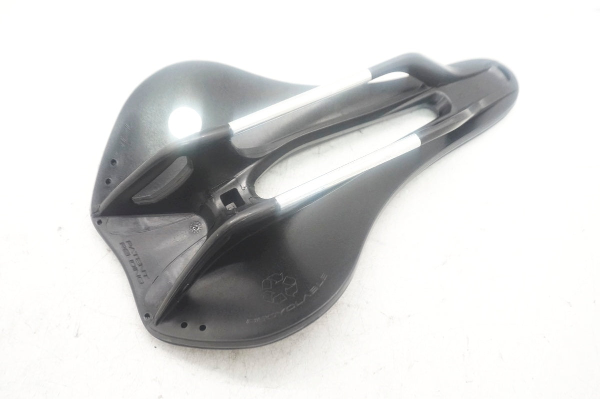 SELLE ITALIA 「セライタリア」 NOVUS B00ST EVO サドル / 大阪門真店