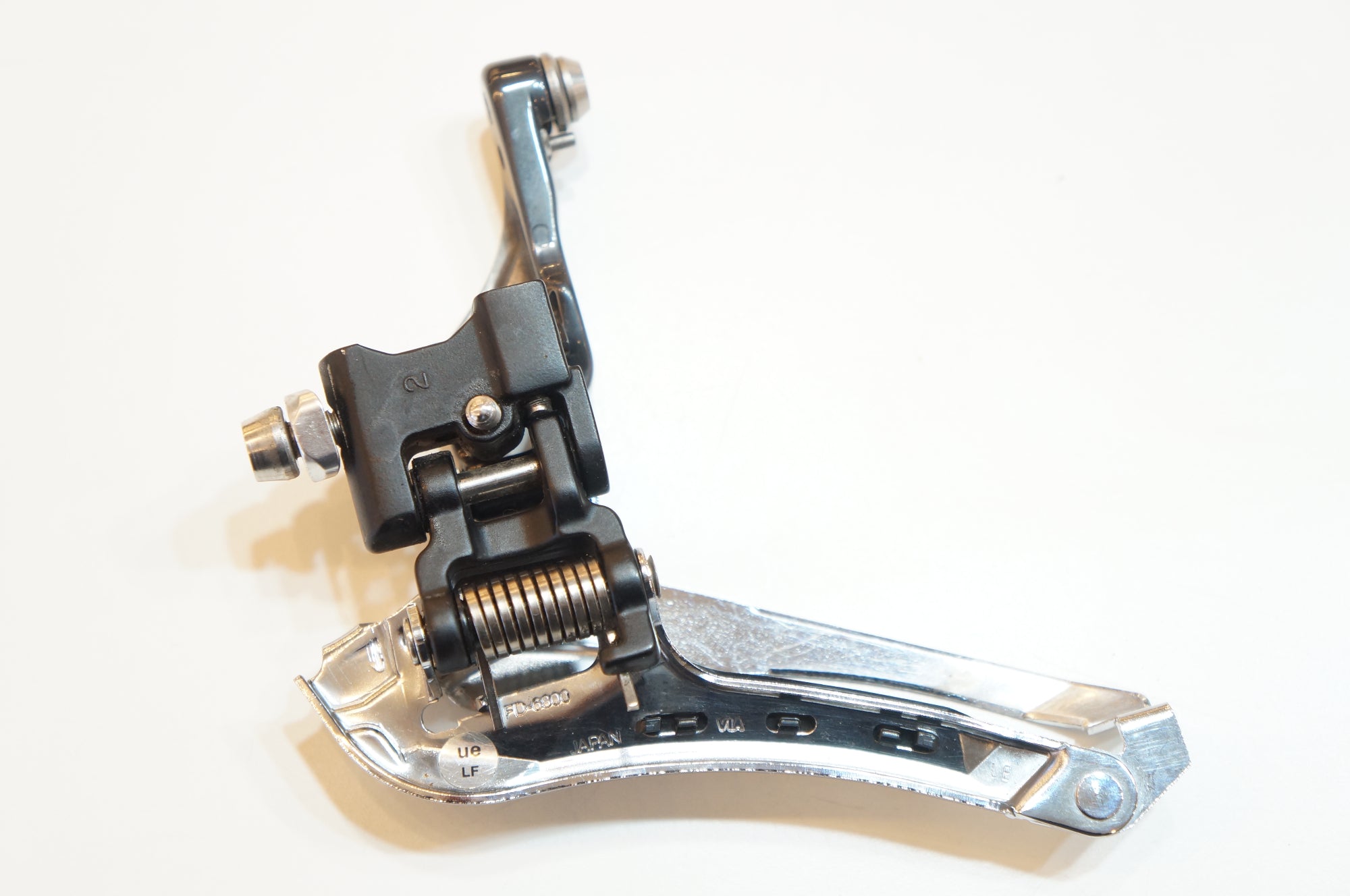 SHIMANO 「シマノ」 ULTEGRA FD-6800 フロントディレイラー / バイチャリ浦和ベース