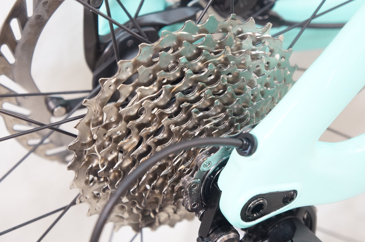BIANCHI 「ビアンキ」 OLTRE RACE 2024年モデル ロードバイク / 浦和ベース