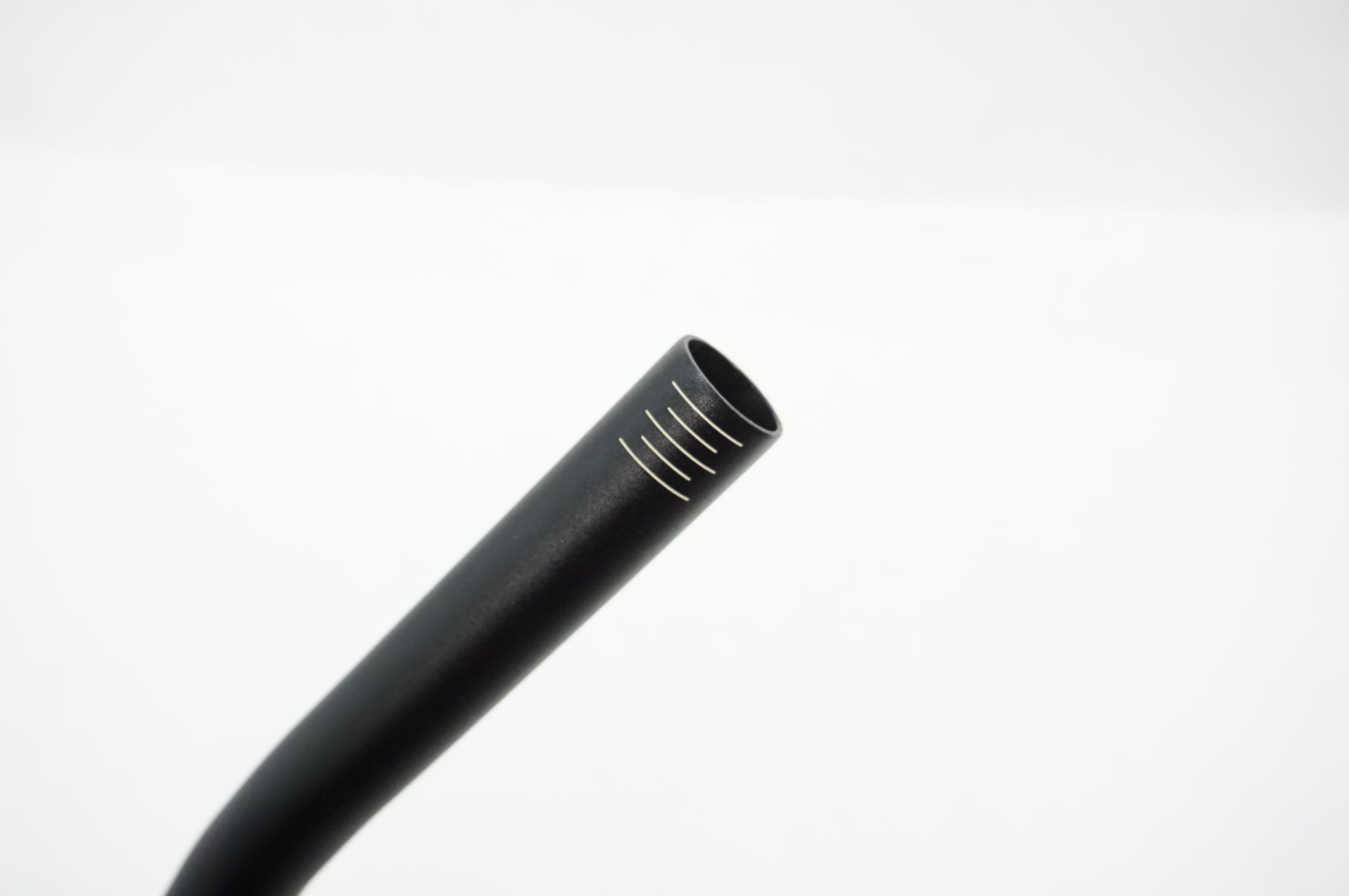 VENO 「ヴェノ」 リリーフバー 31.8 620mm / 川越店